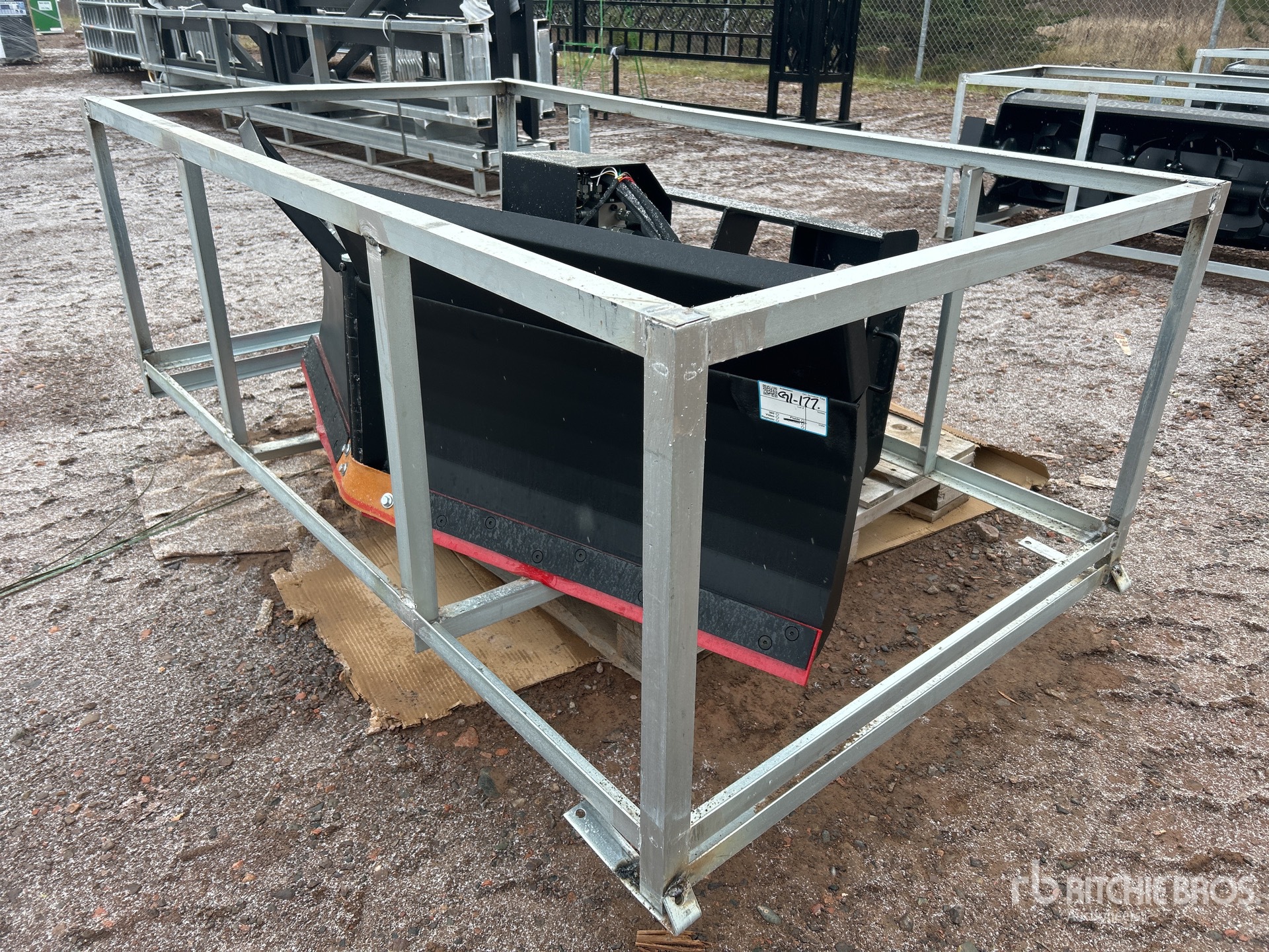 General Appearance with Foto, angolo anteriore sinistro