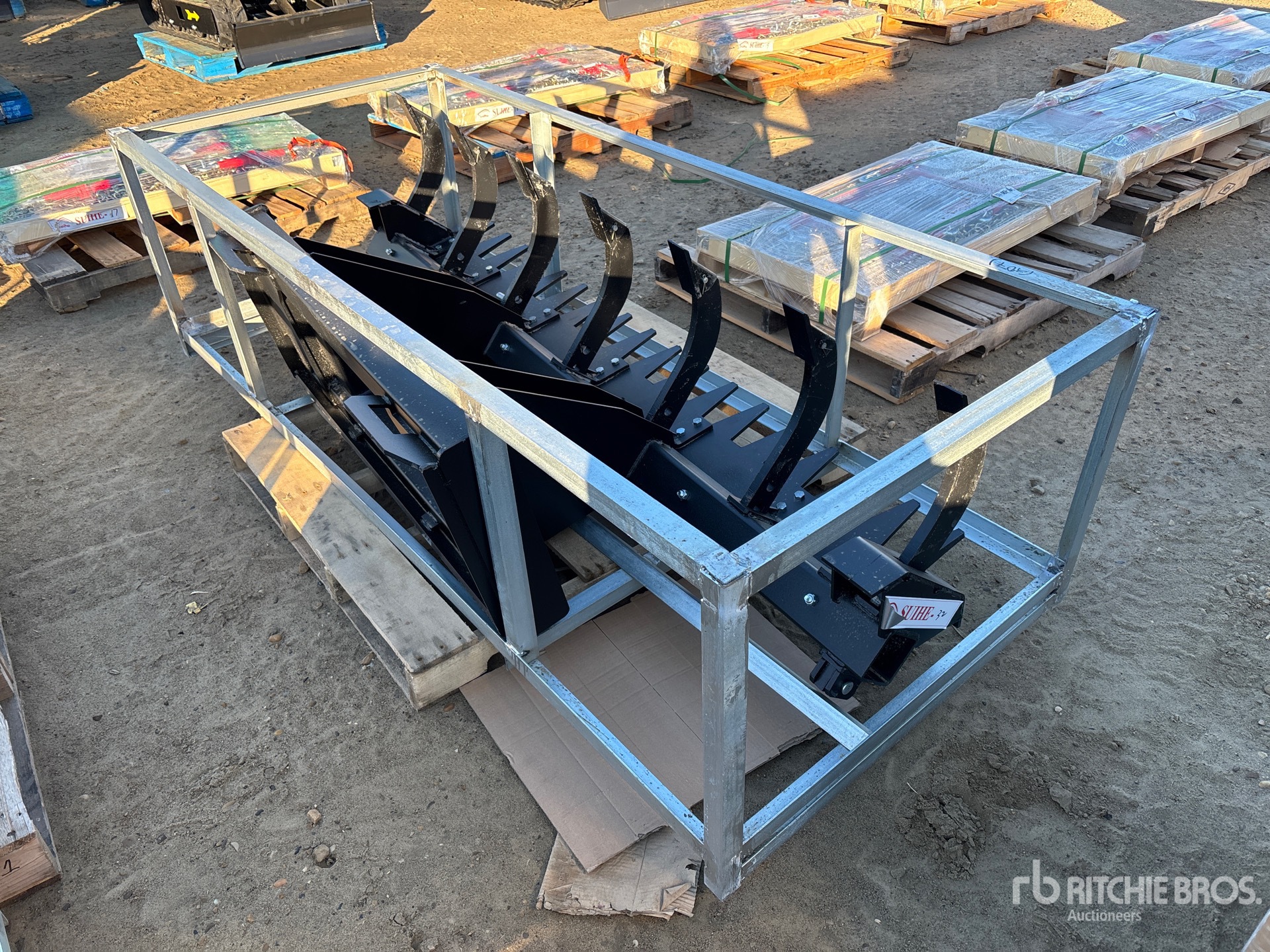 General Appearance with Bild, Ecke hinten rechts