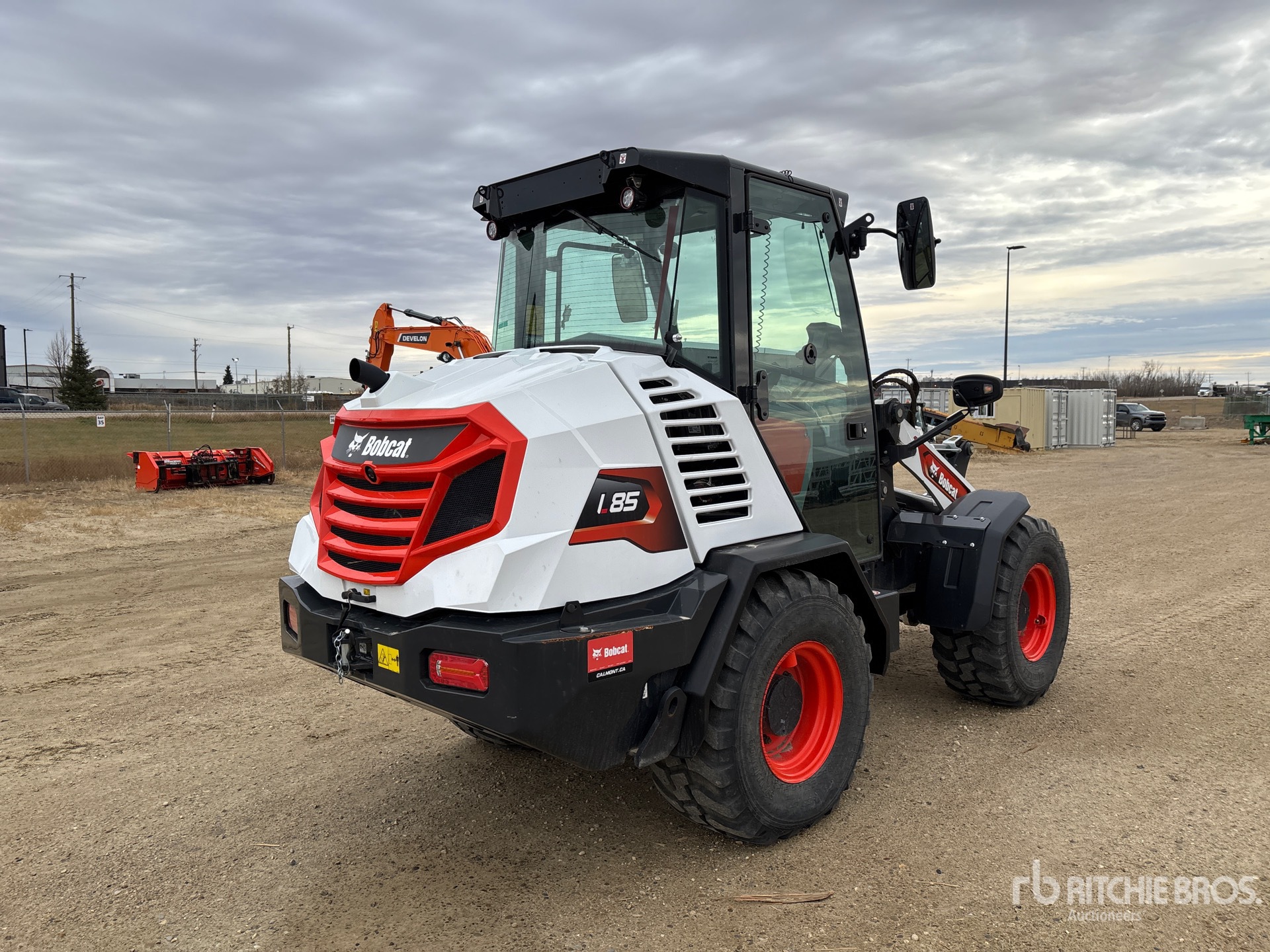 General Appearance with Picture, Right Rear Corner