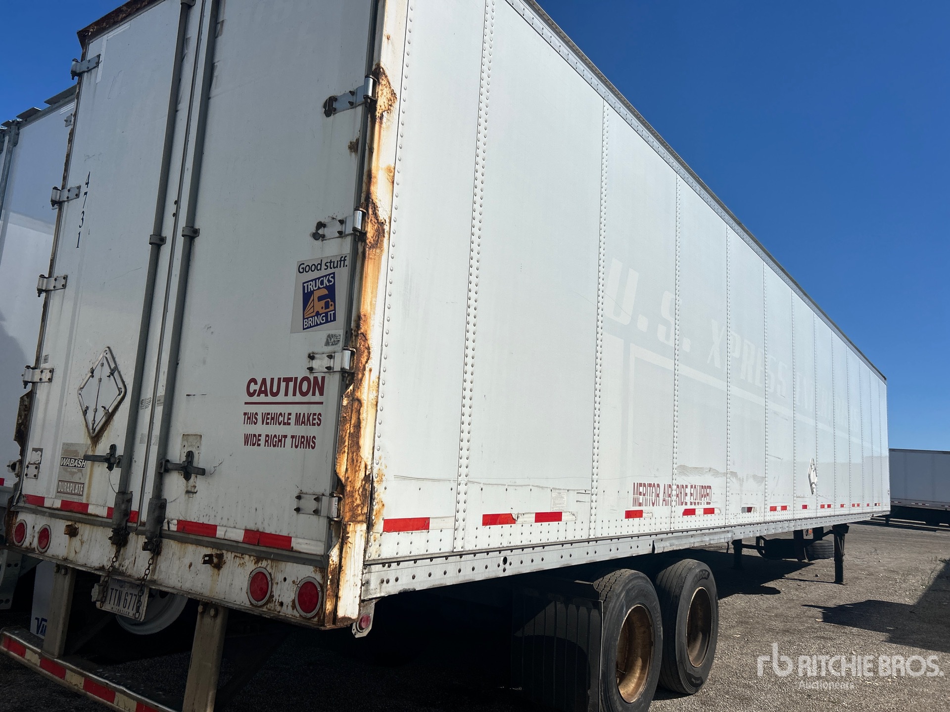 General Appearance with Picture, Right Rear Corner