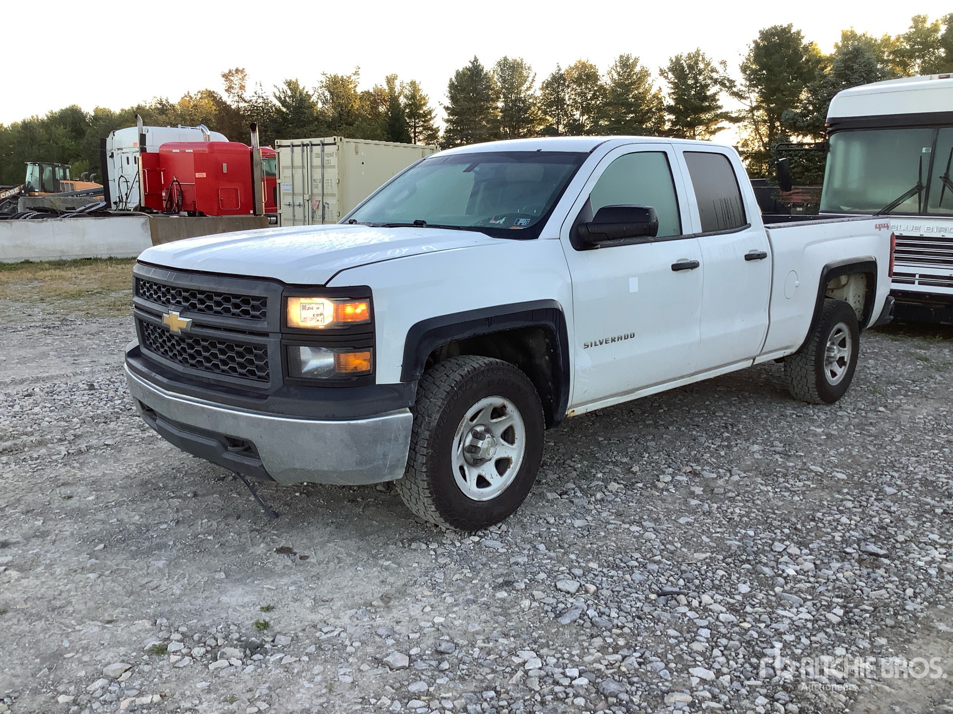 General Appearance with Picture, Left Front Corner