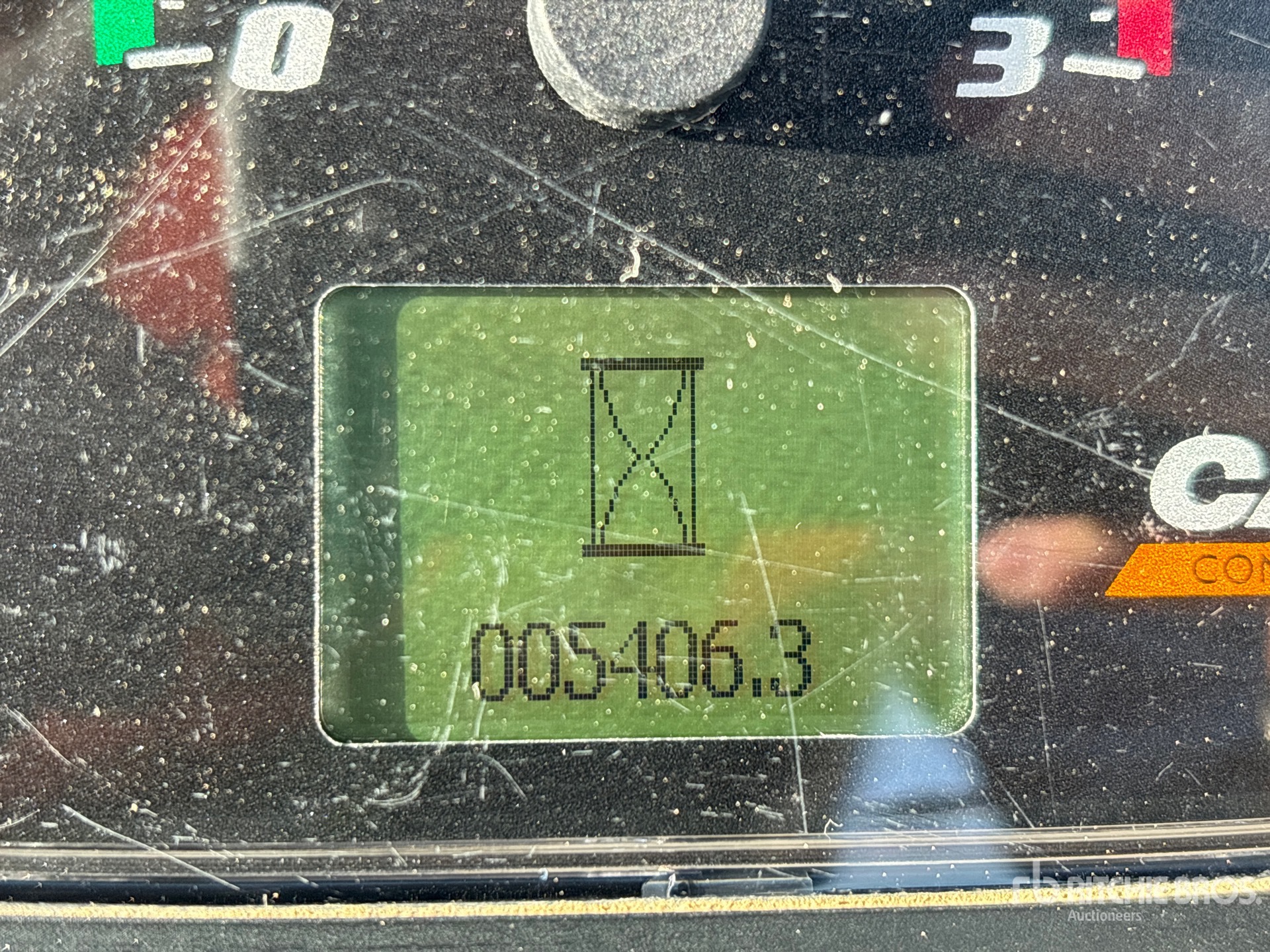 General Appearance with Hour Meter / Odometer