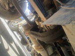 Underbody with Transmisión