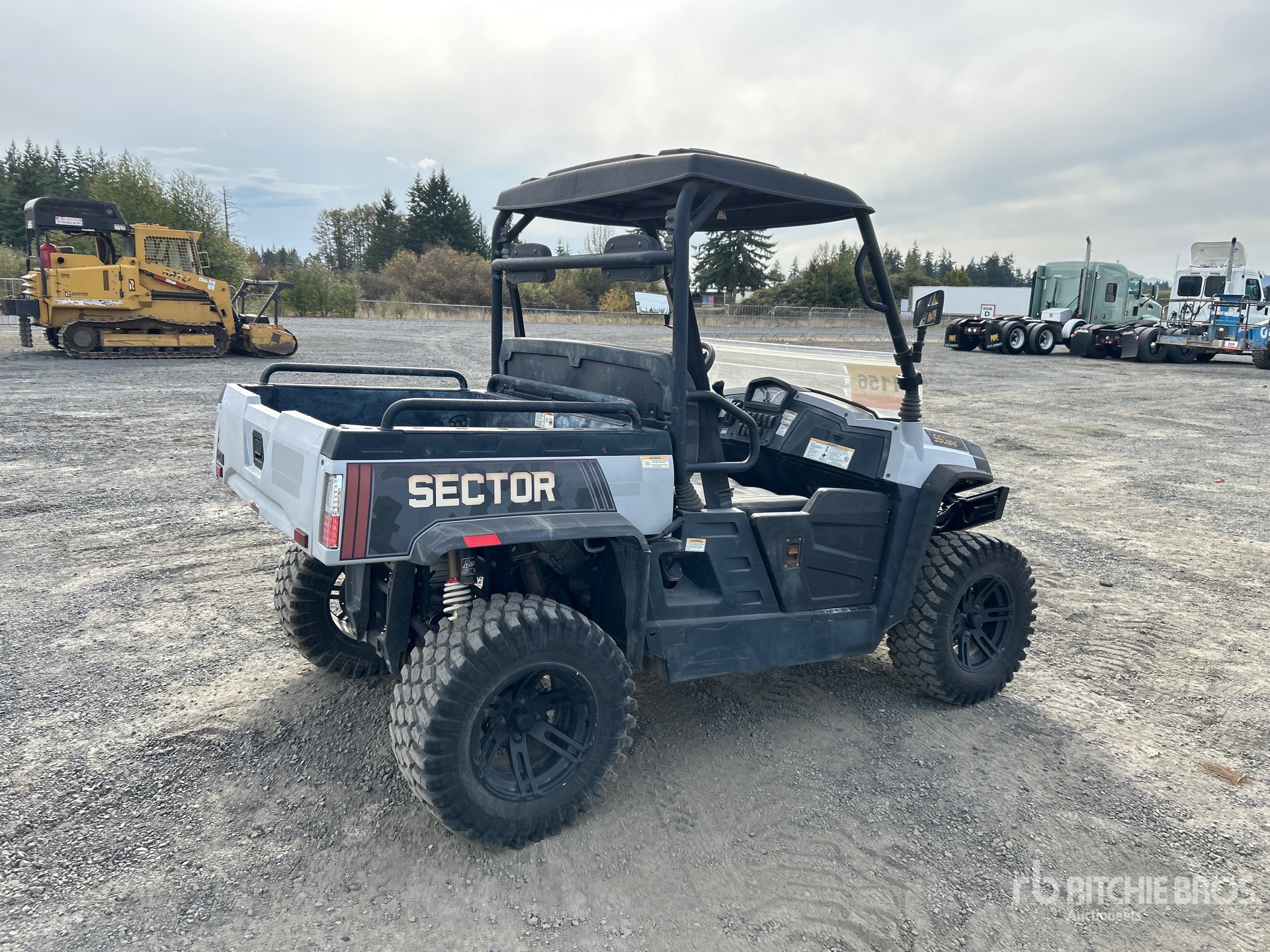 General Appearance with Picture, Right Rear Corner