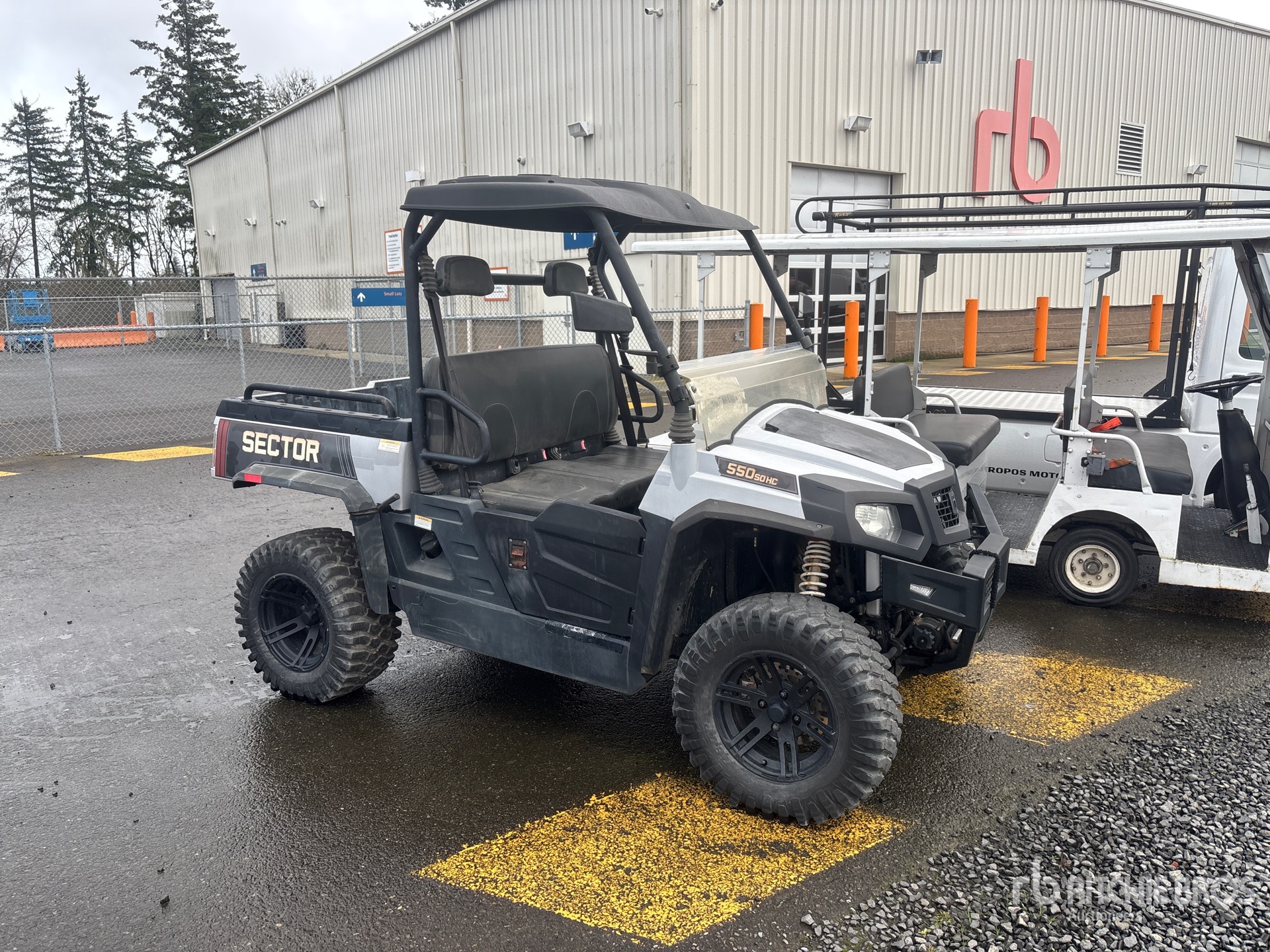 General Appearance with Picture, Right Front Corner