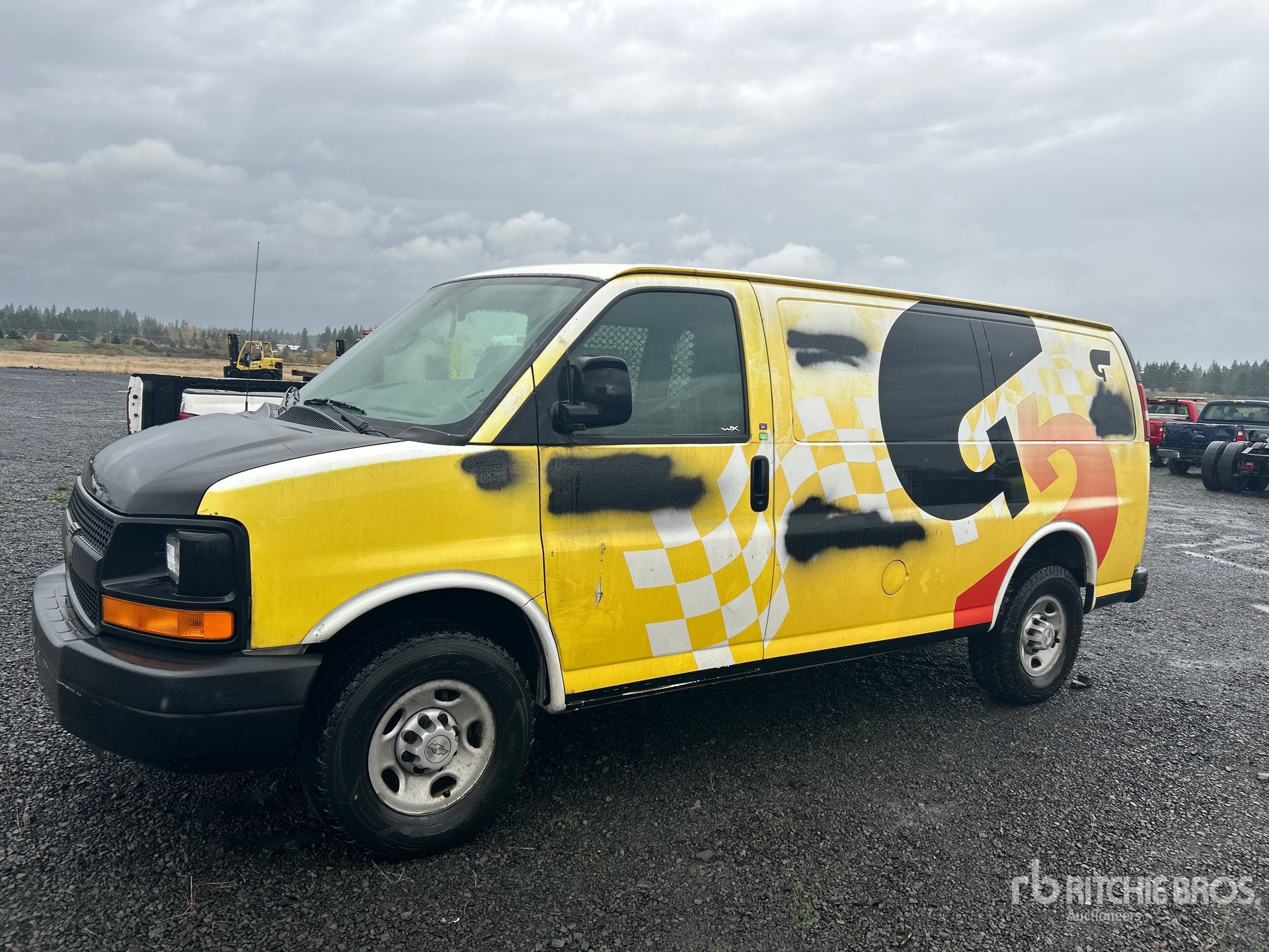 General Appearance with Picture, Left Front Corner