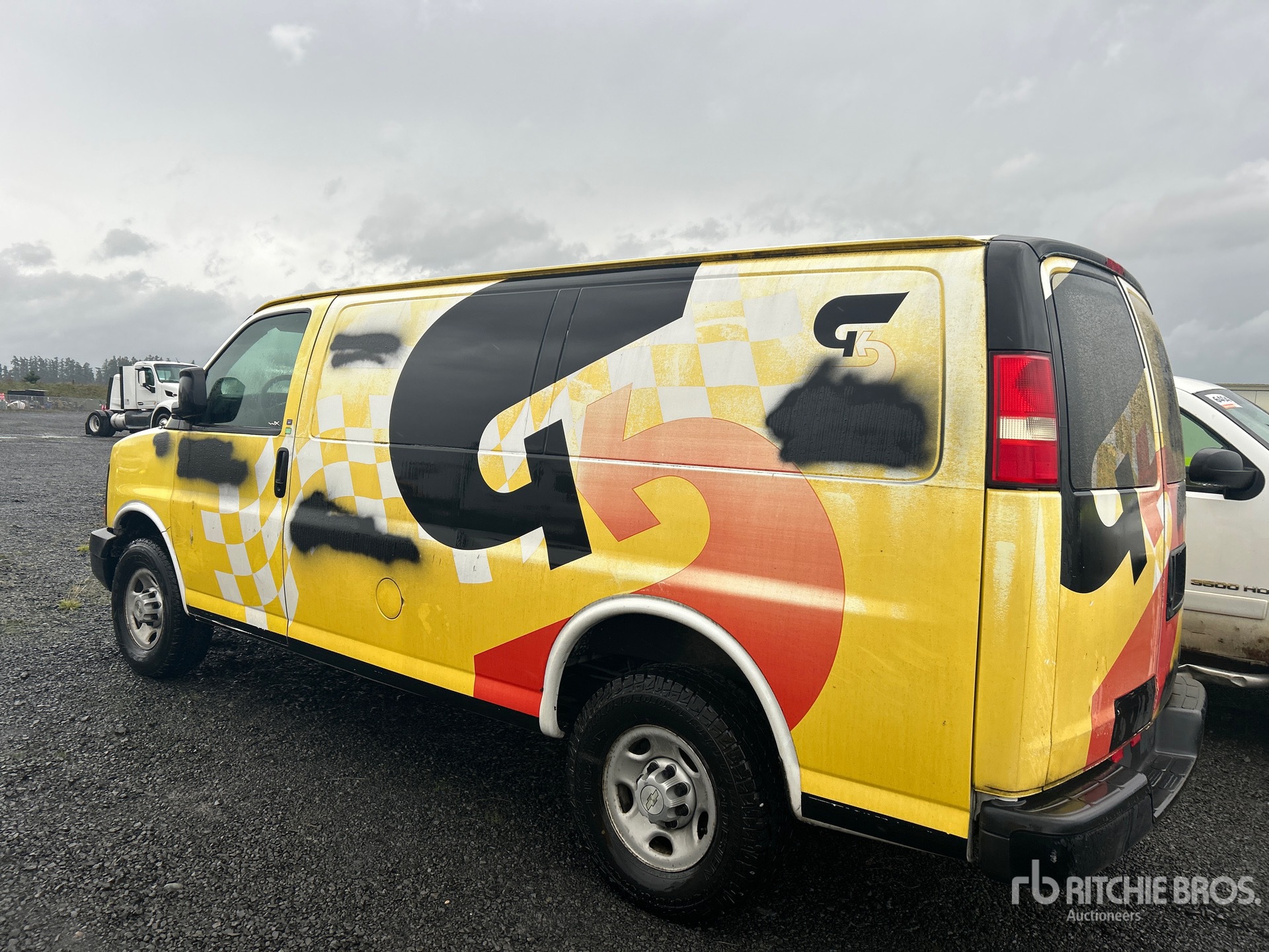 General Appearance with Picture, Left Rear Corner