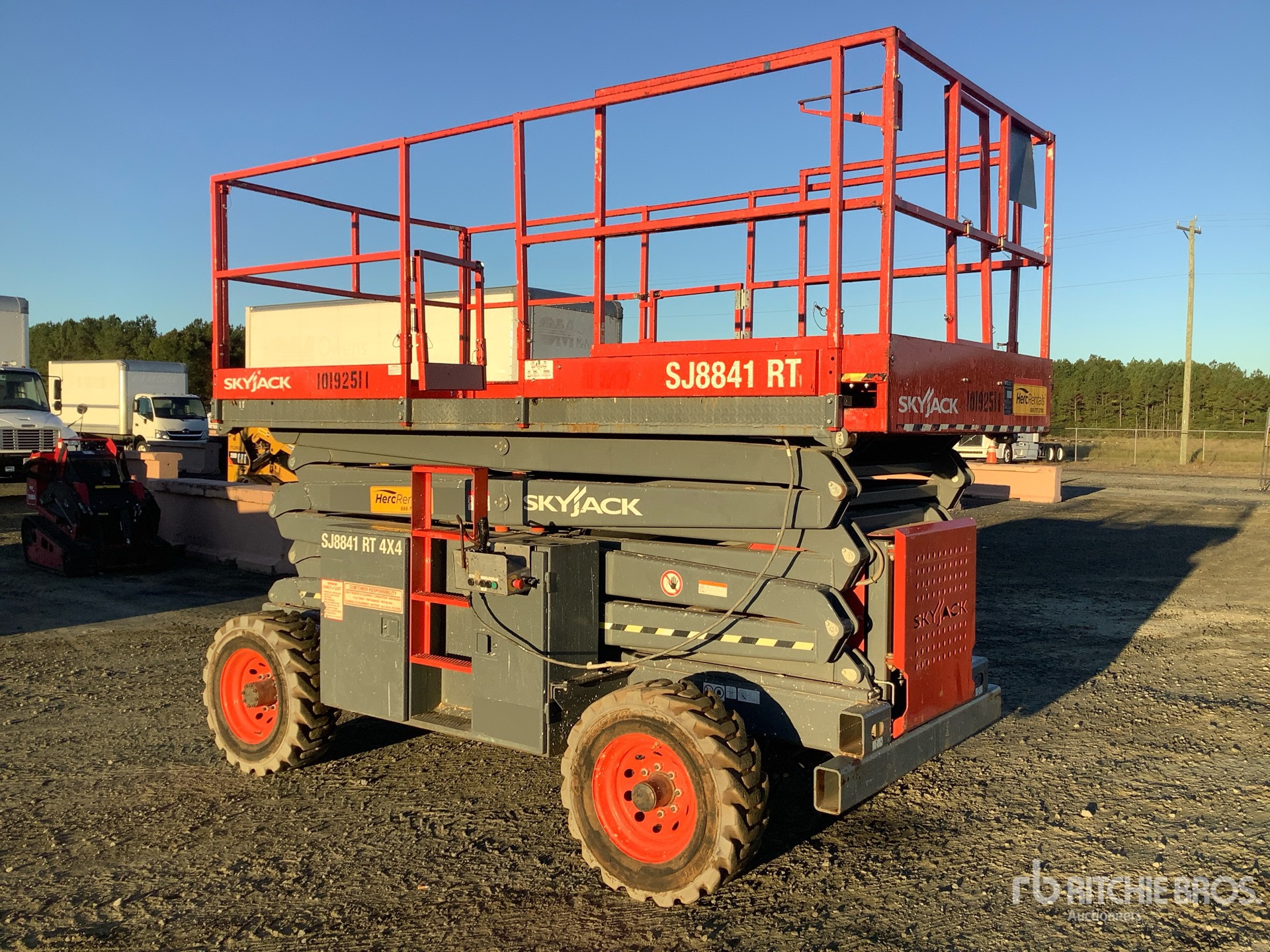 General Appearance with Picture, Right Front Corner