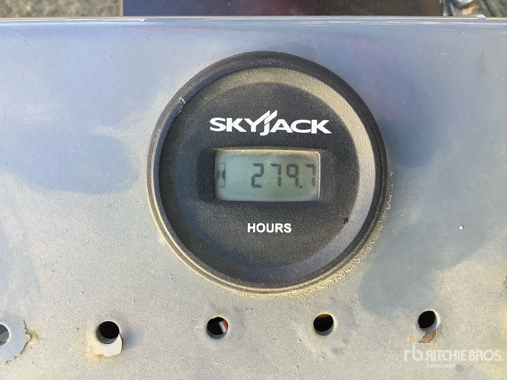 General Appearance with Hour Meter / Odometer