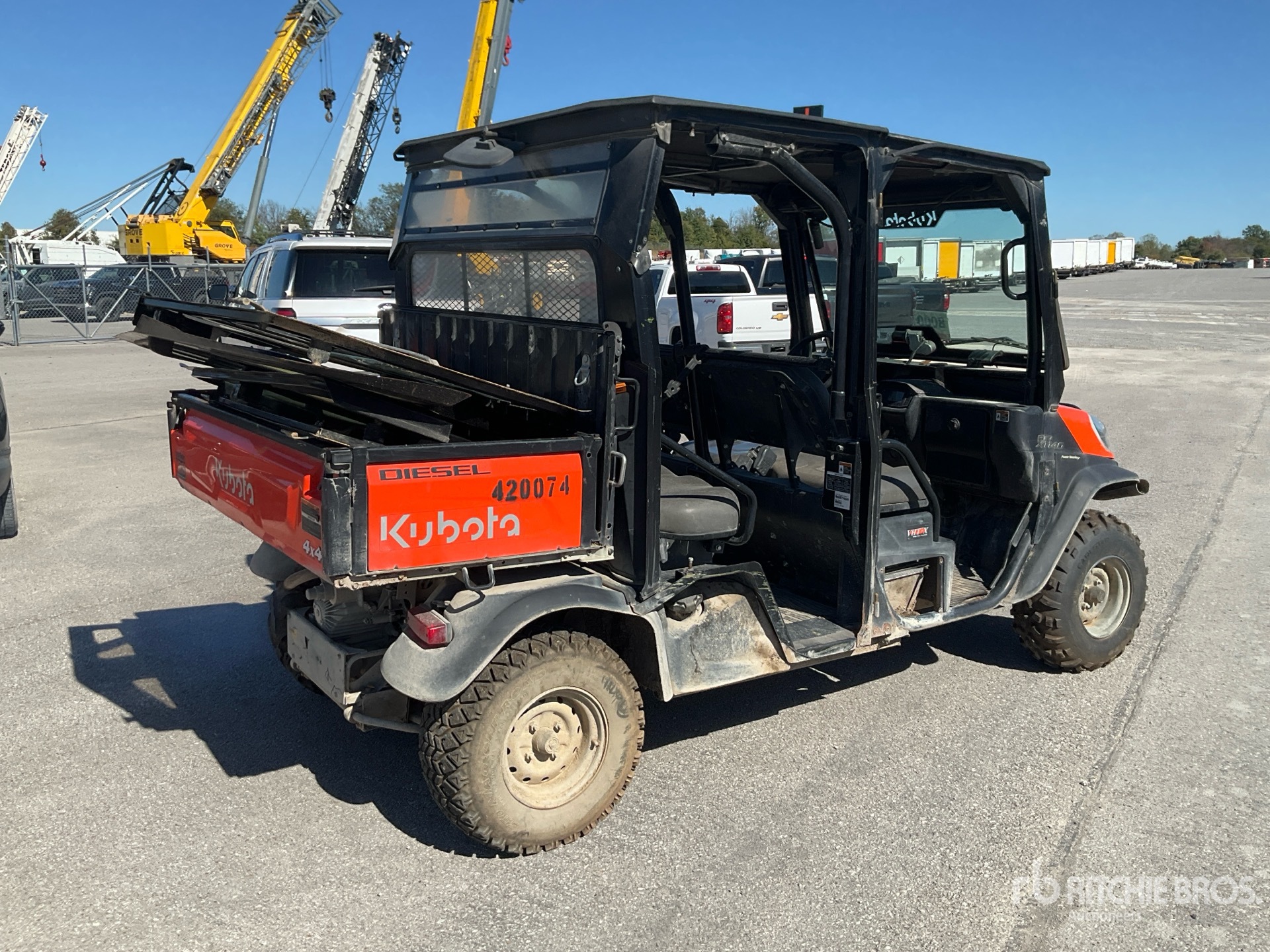 General Appearance with Picture, Right Rear Corner