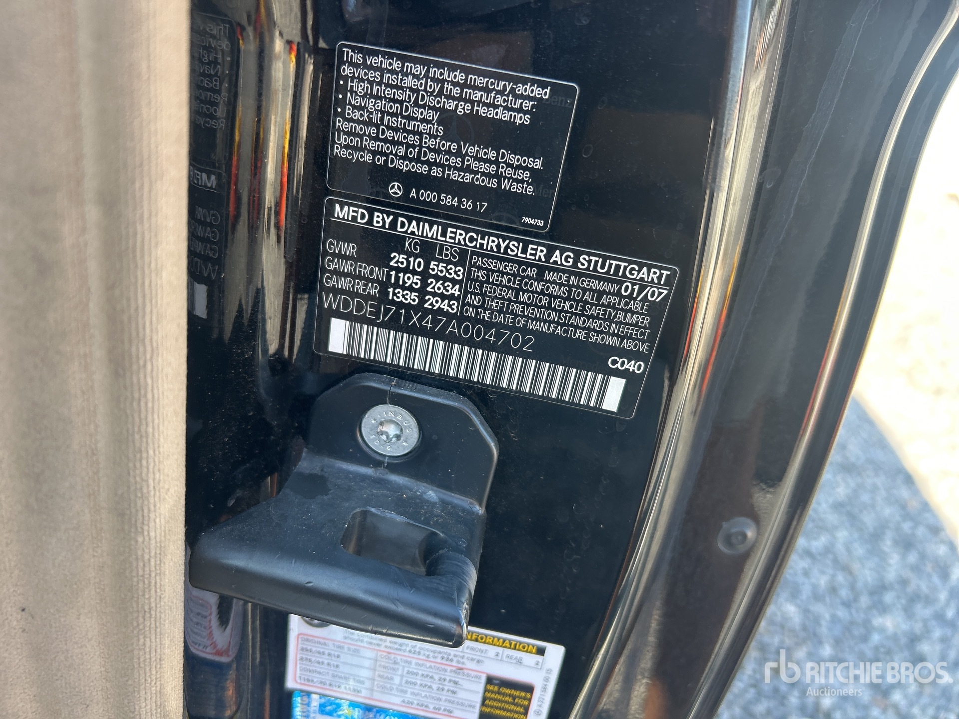 General Appearance with Serial Number / VIN