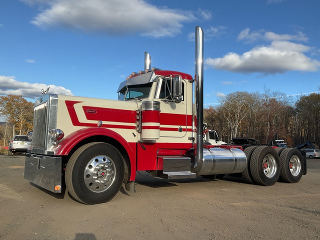 2004 Peterbilt 389 6x4 T/A Day Cab Truck Tractor