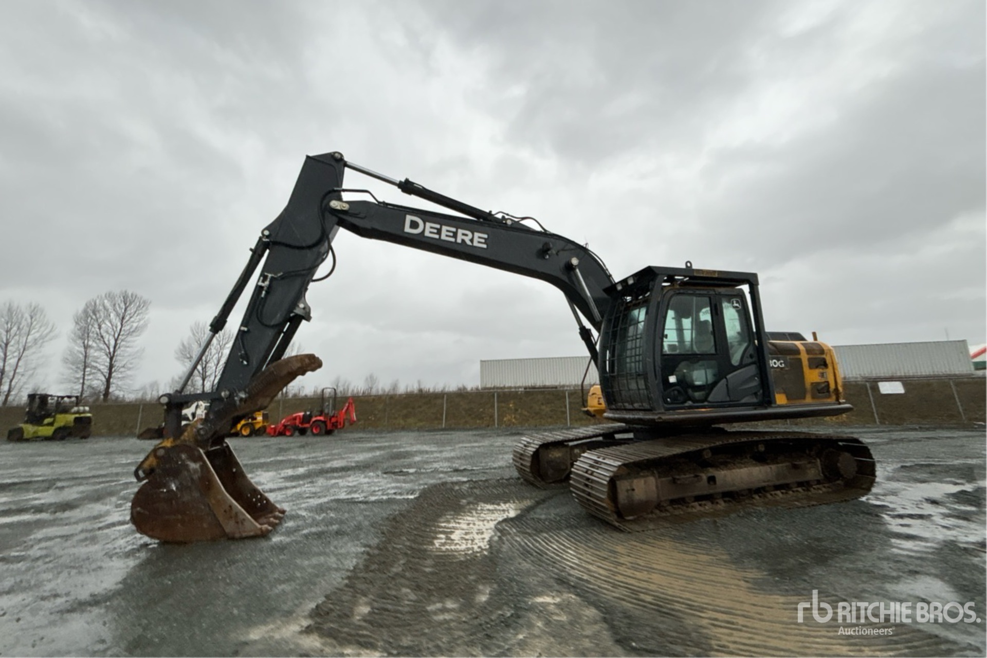 General Appearance with Image, coin avant gauche