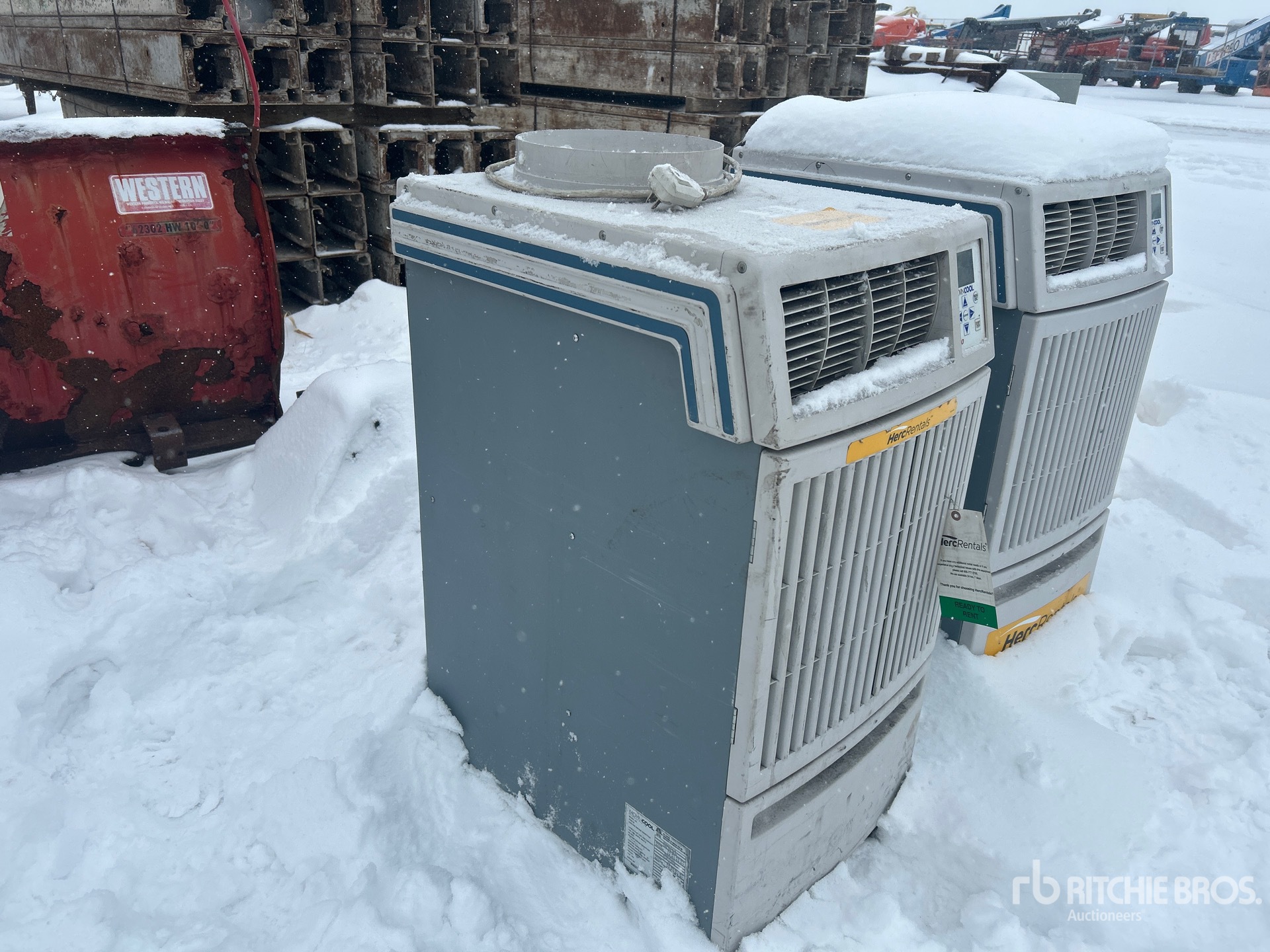 General Appearance with Bild, Ecke vorne rechts