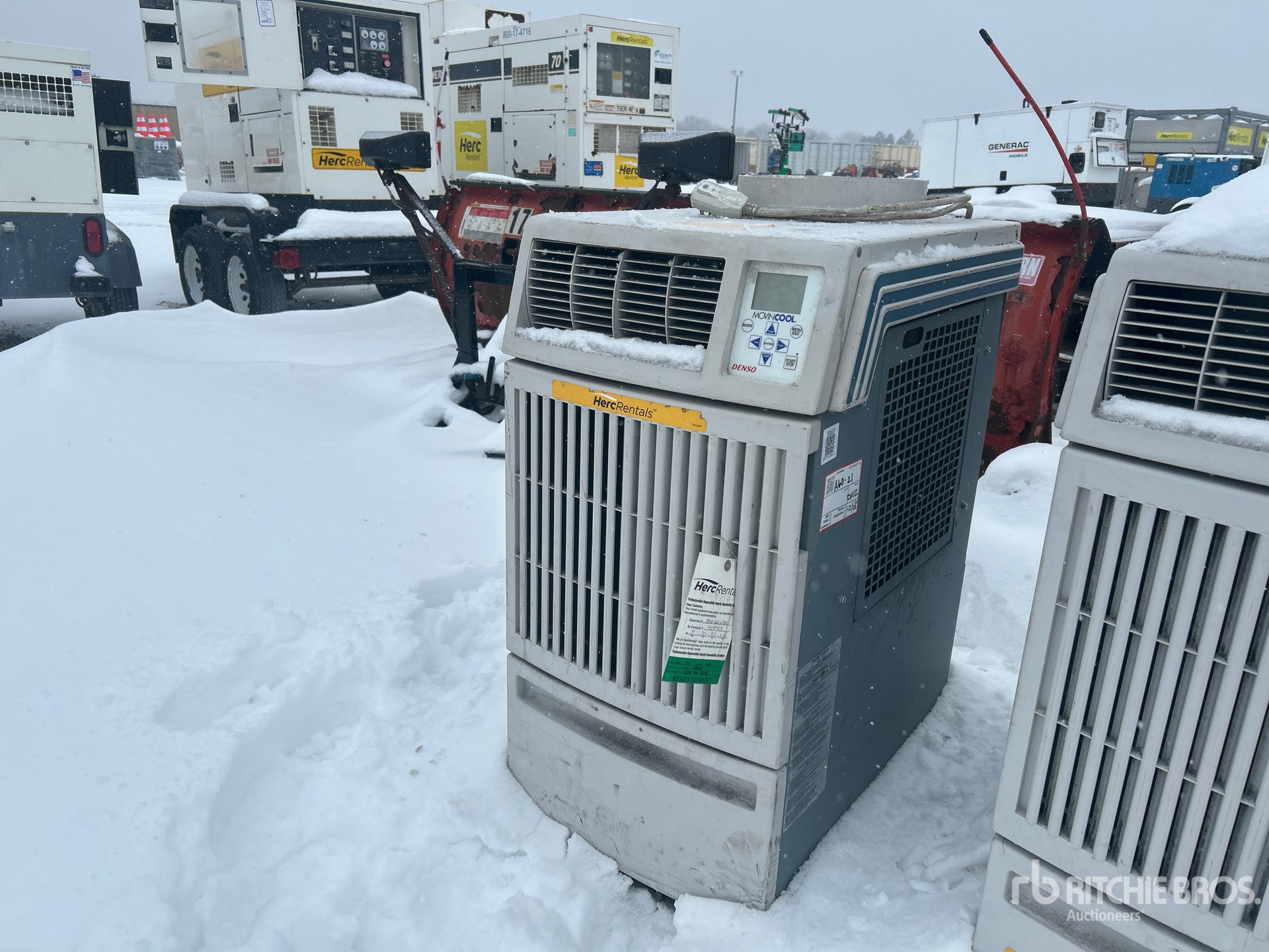 General Appearance with Bild, Ecke vorne links