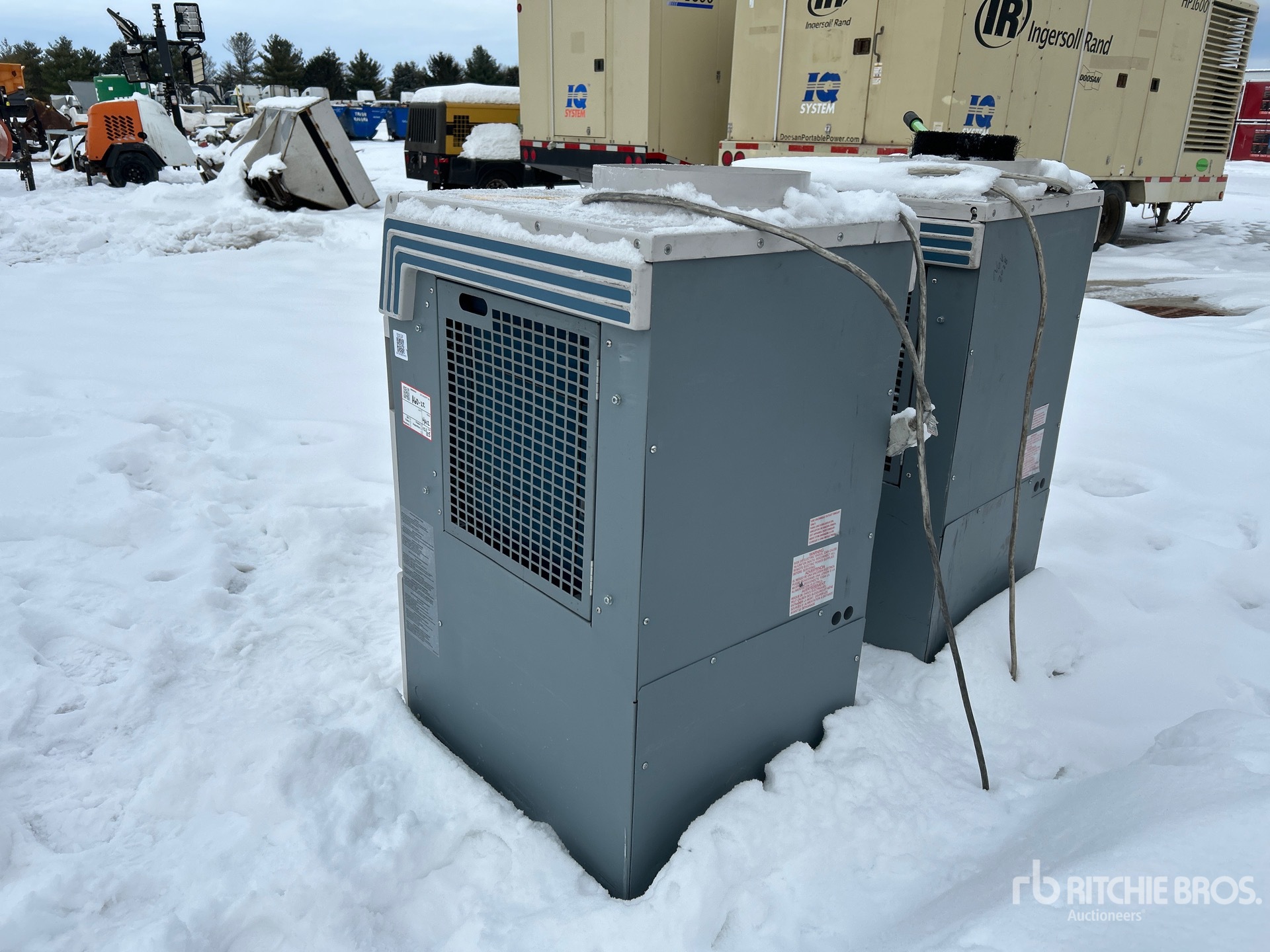 General Appearance with Bild, Ecke hinten links