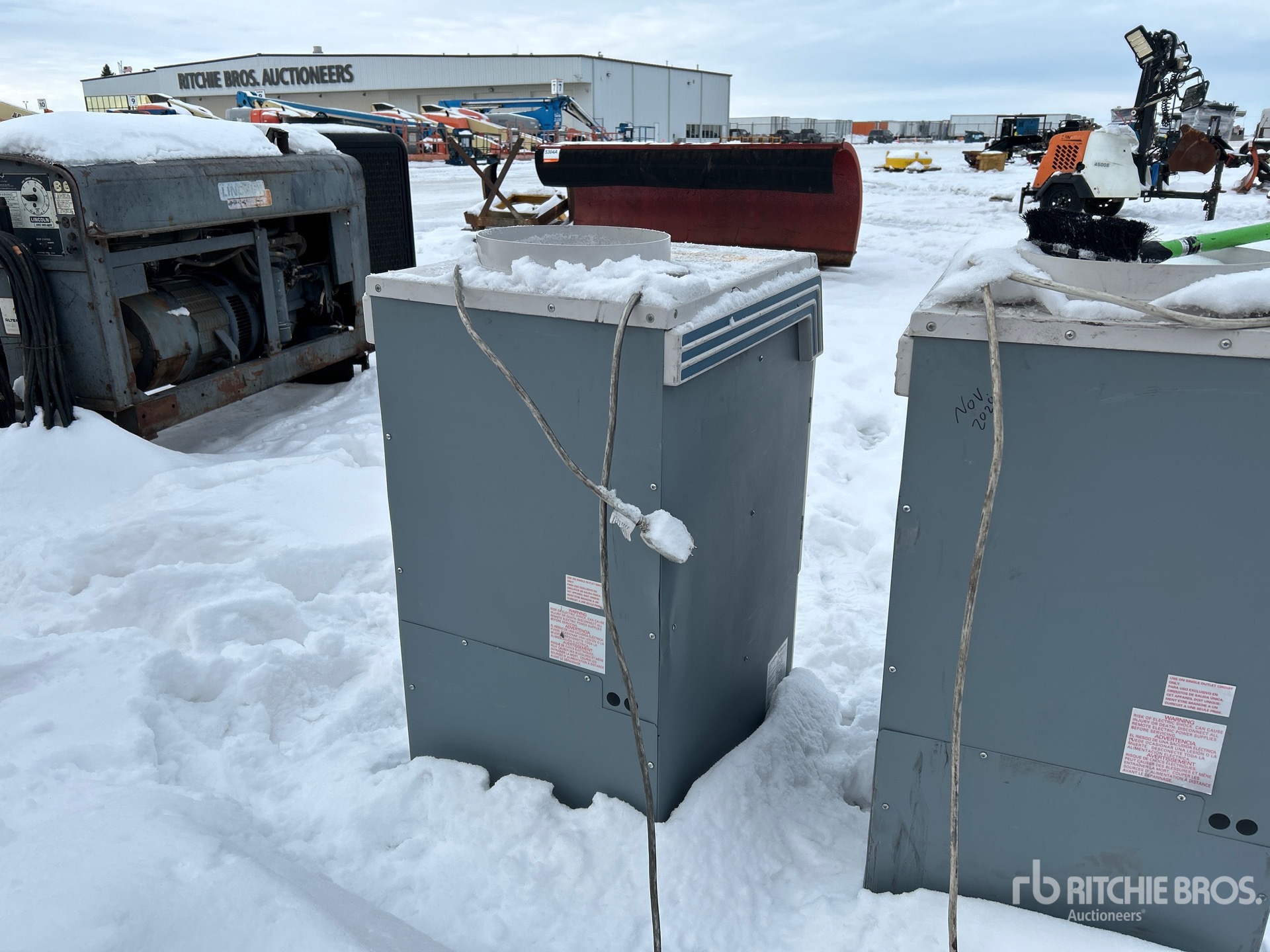 General Appearance with Bild, Ecke hinten rechts