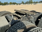 4 Underbody - Truck with 