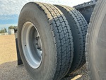 4 Underbody - Truck with 