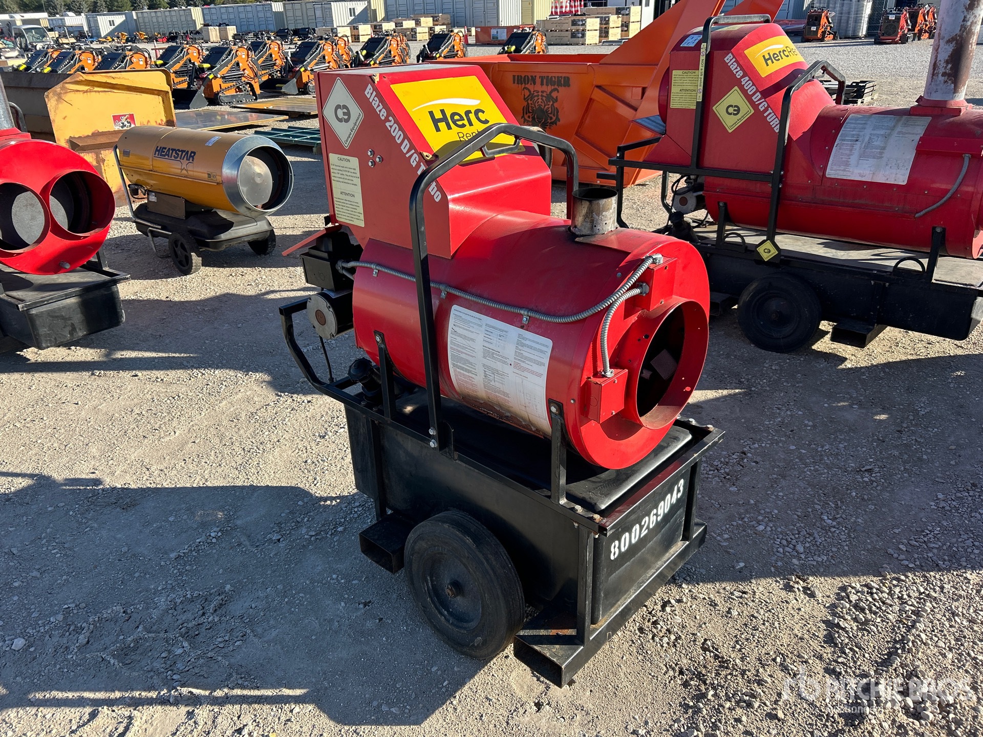 General Appearance with Picture, Right Front Corner