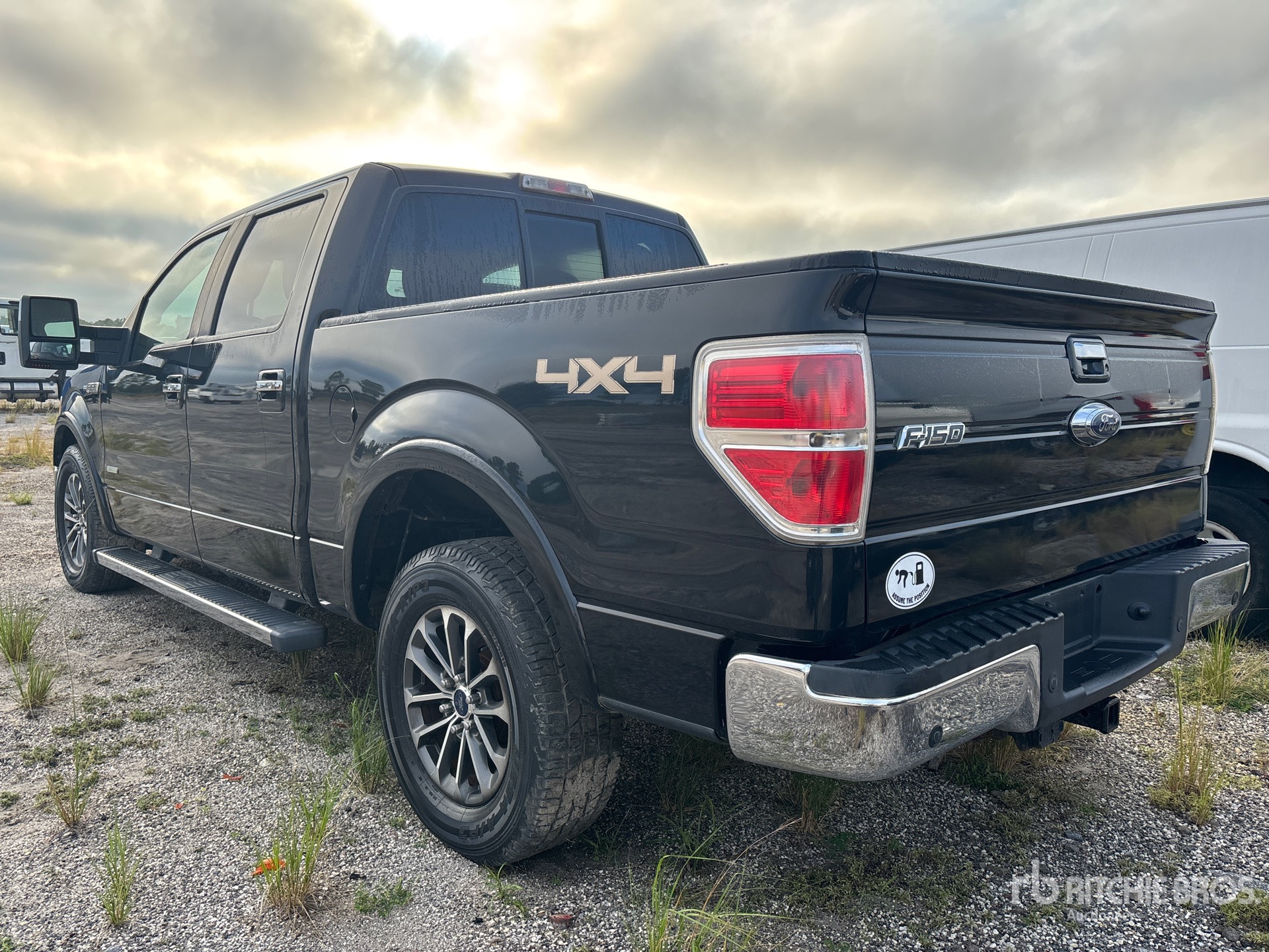 Aspect général with Image, coin arrière gauche