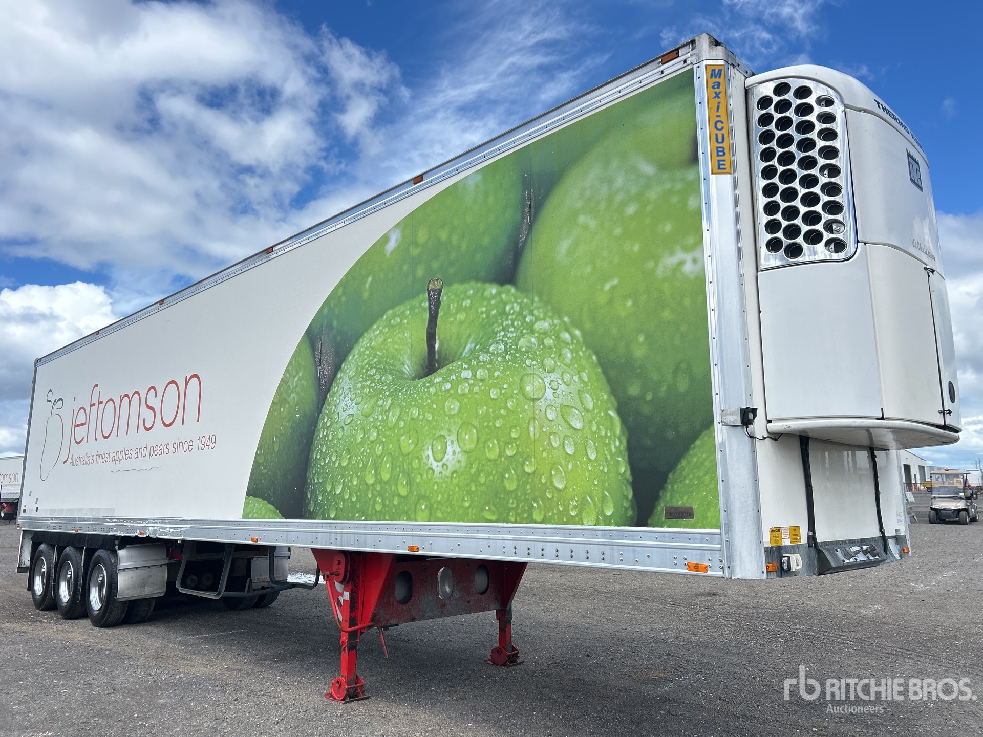 General Appearance with Foto, angolo anteriore sinistro