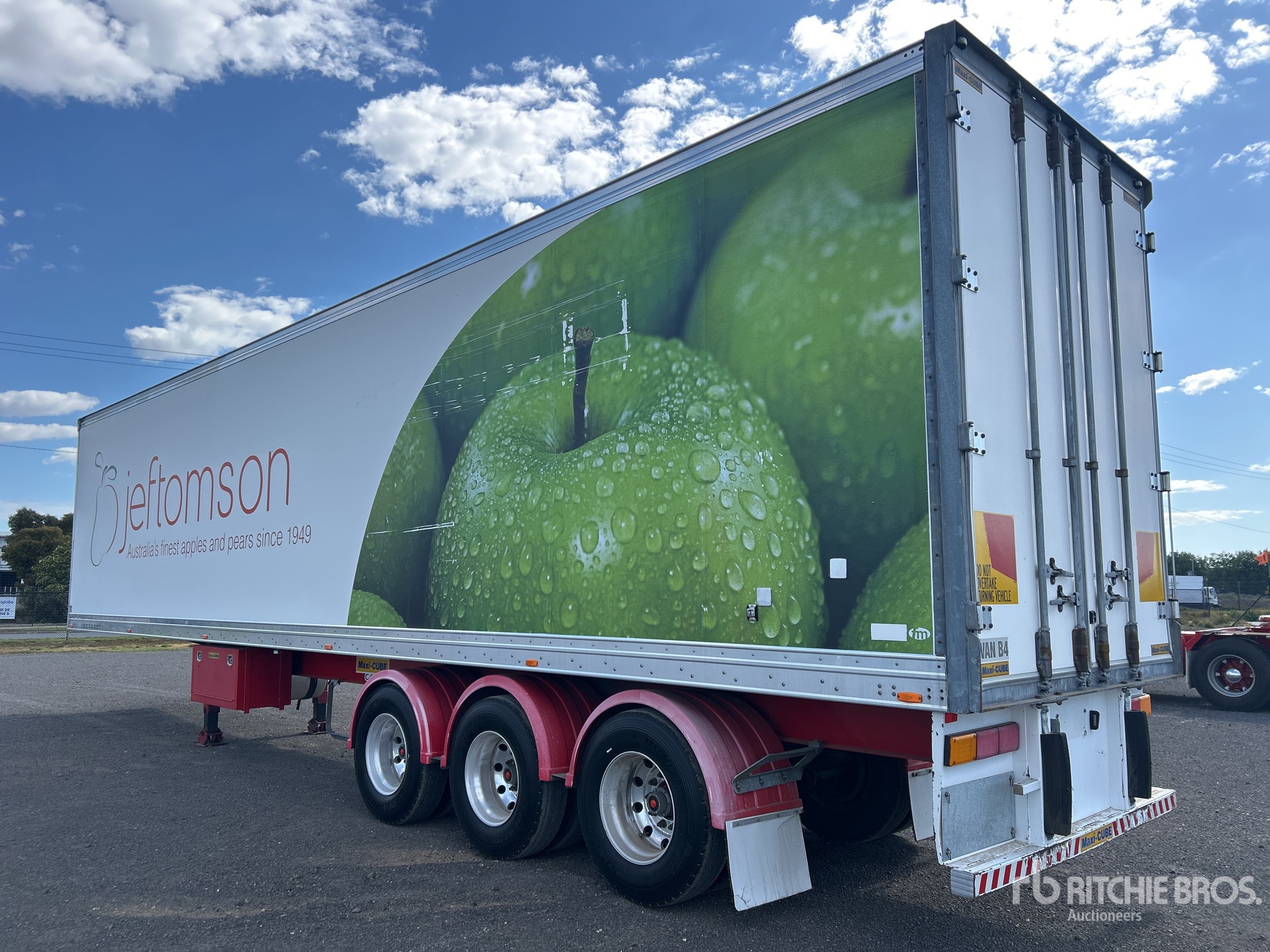 General Appearance with Picture, Right Rear Corner