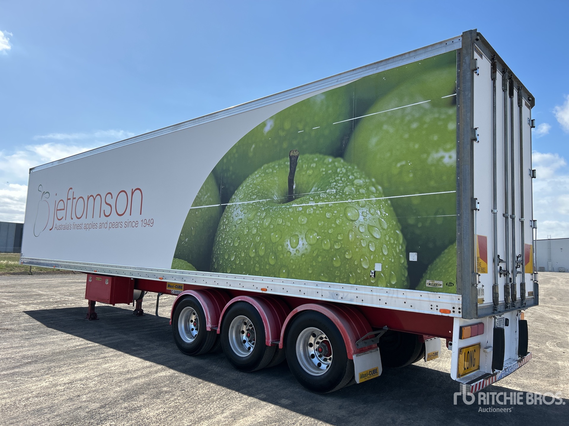 Aspect général with Image, coin arrière droit