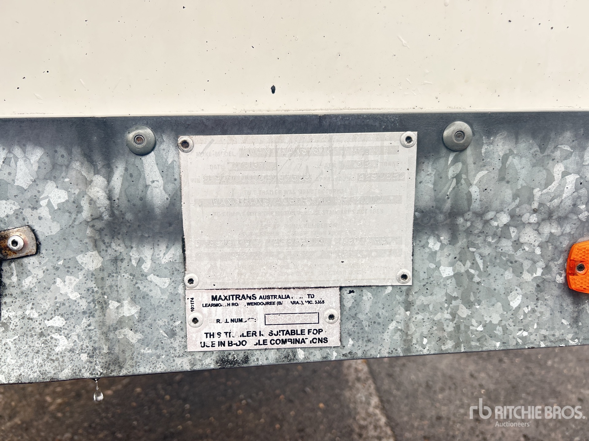 General Appearance with Numer seryjny/numer identyfikacyjny pojazdu