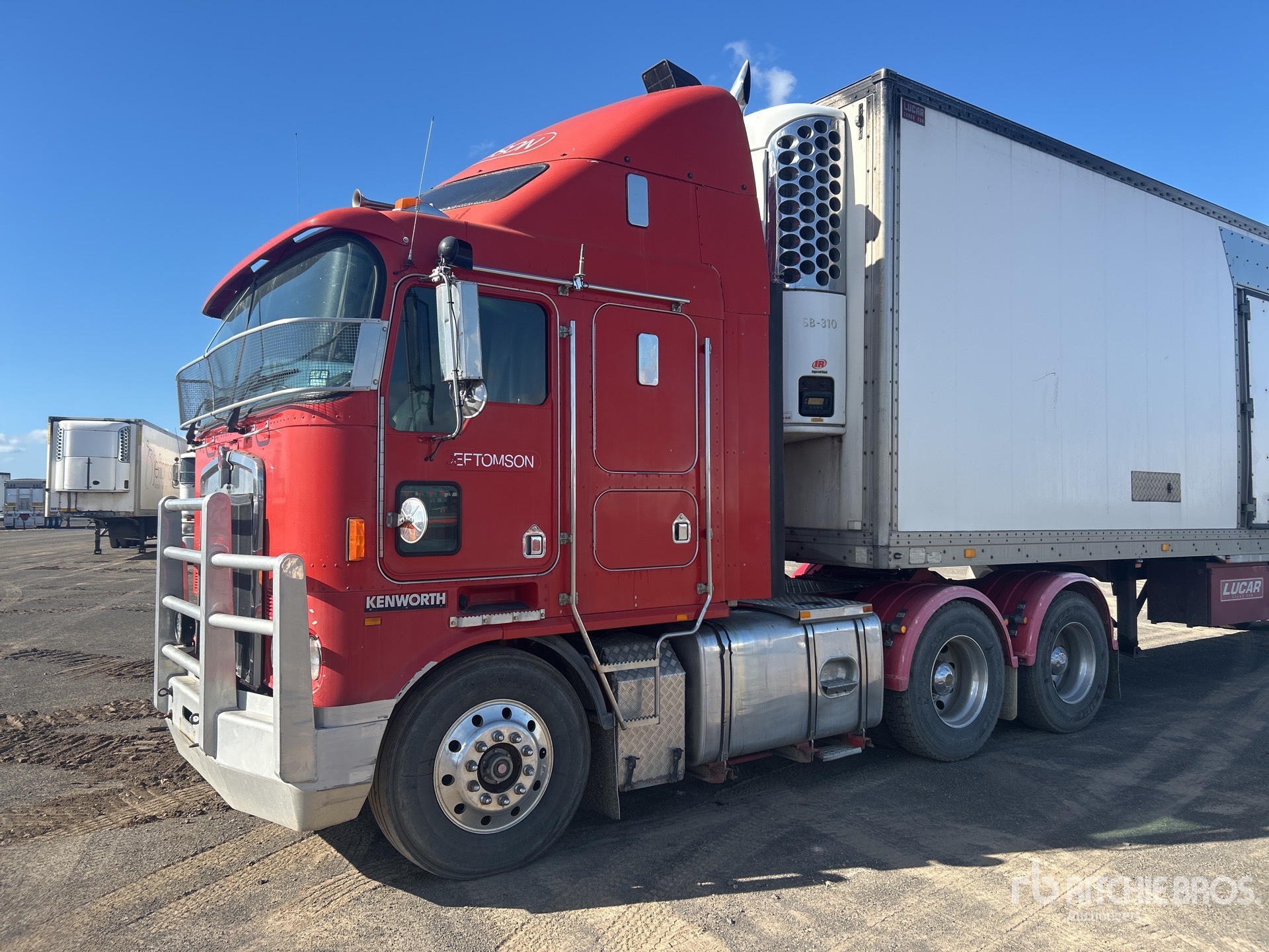 General Appearance with Imagen: esquina delantera derecha