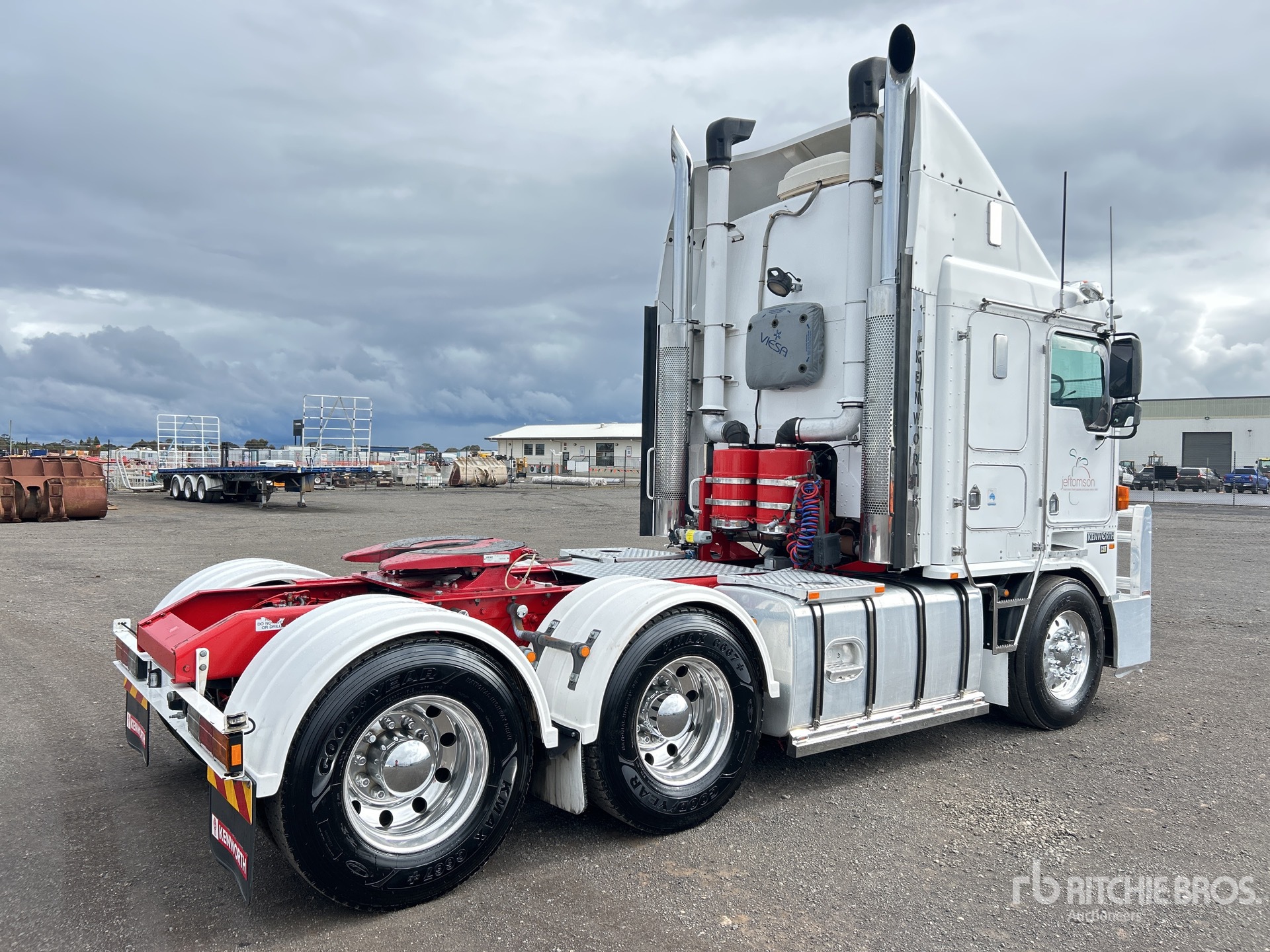 General Appearance with Image, coin arrière gauche