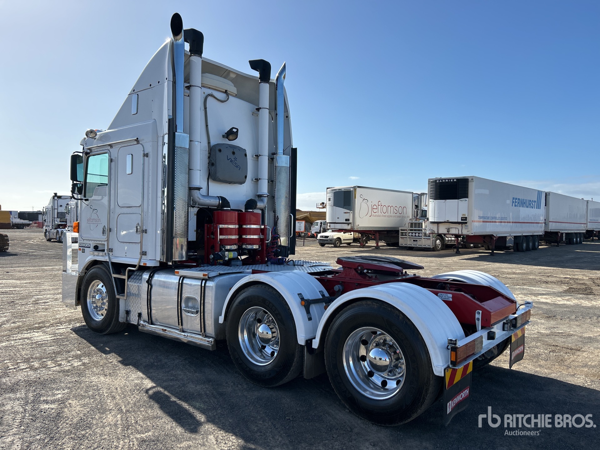 General Appearance with Picture, Right Rear Corner