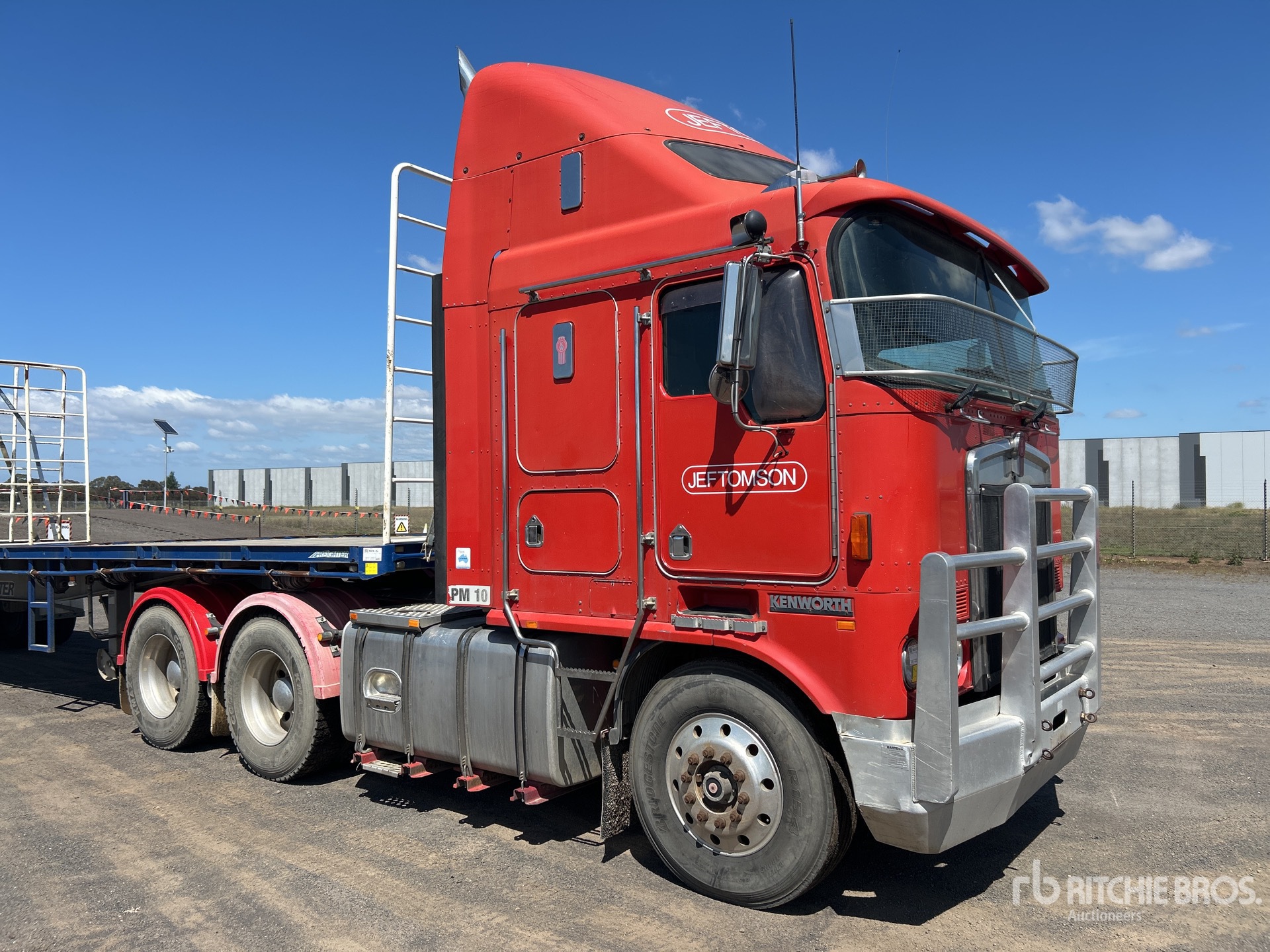 General Appearance with Imagen: esquina delantera izquierda