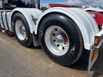 4 Underbody - Truck with 
