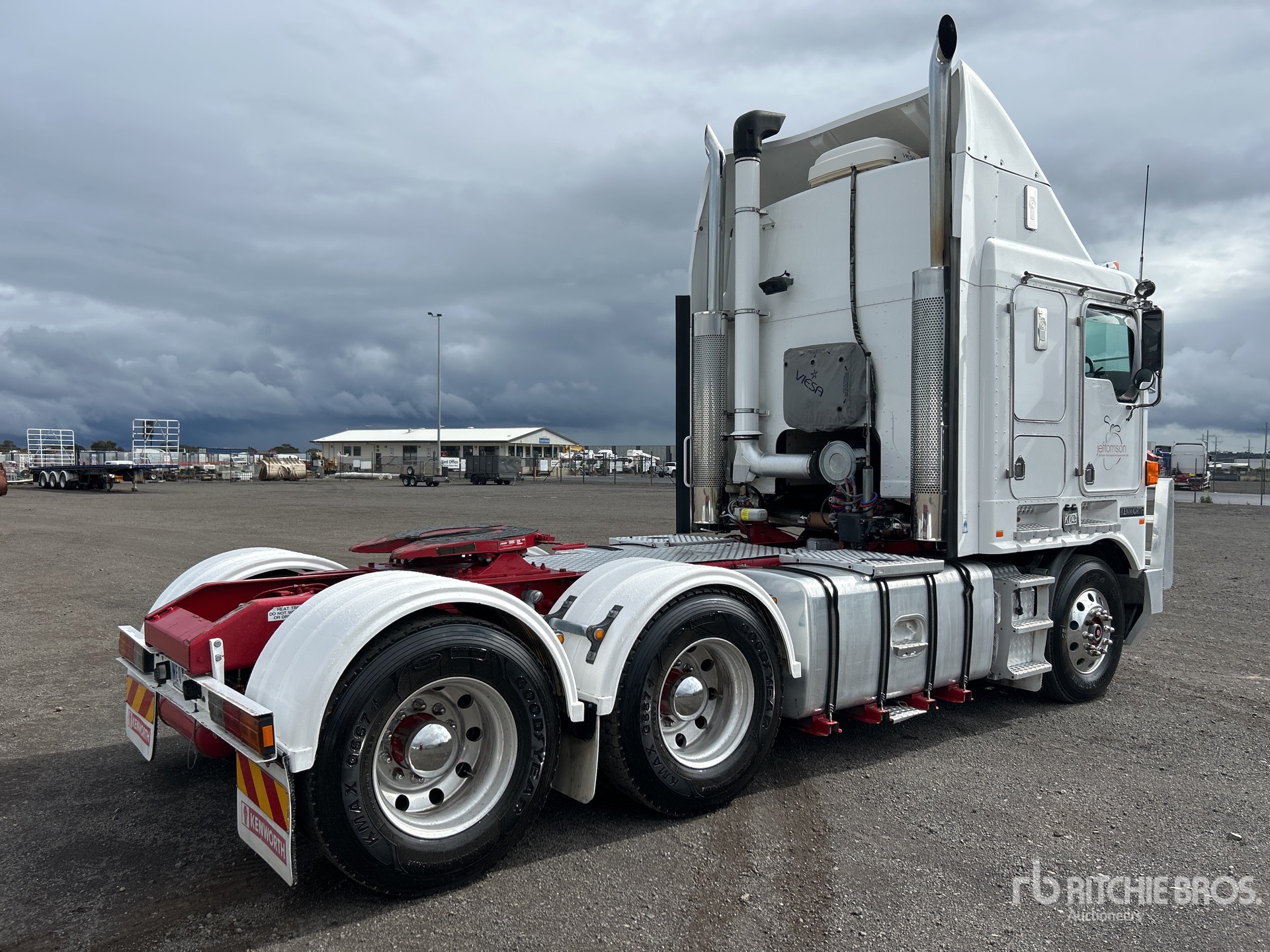 General Appearance with Picture, Left Rear Corner