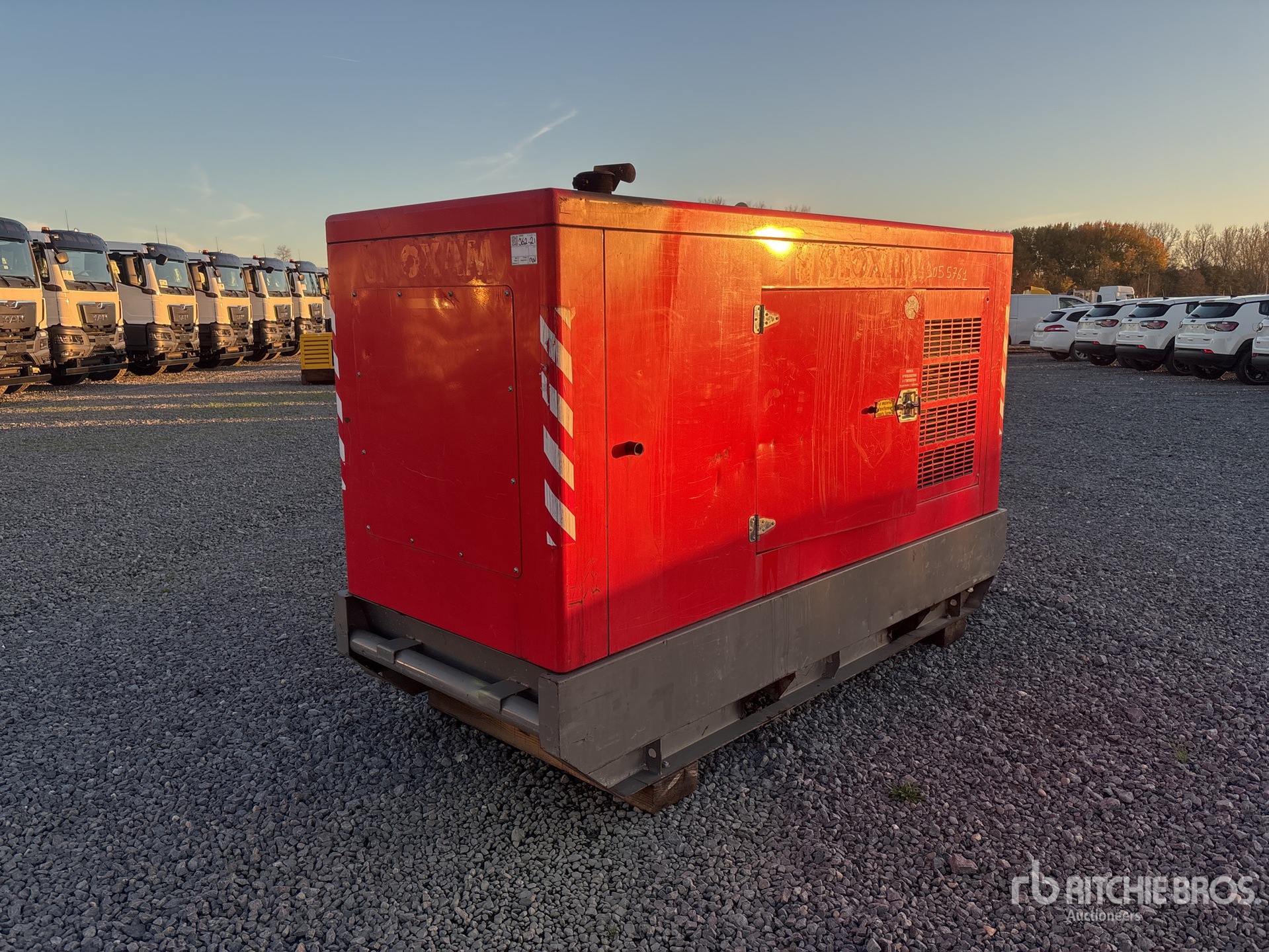 General Appearance with Bild, Ecke vorne links