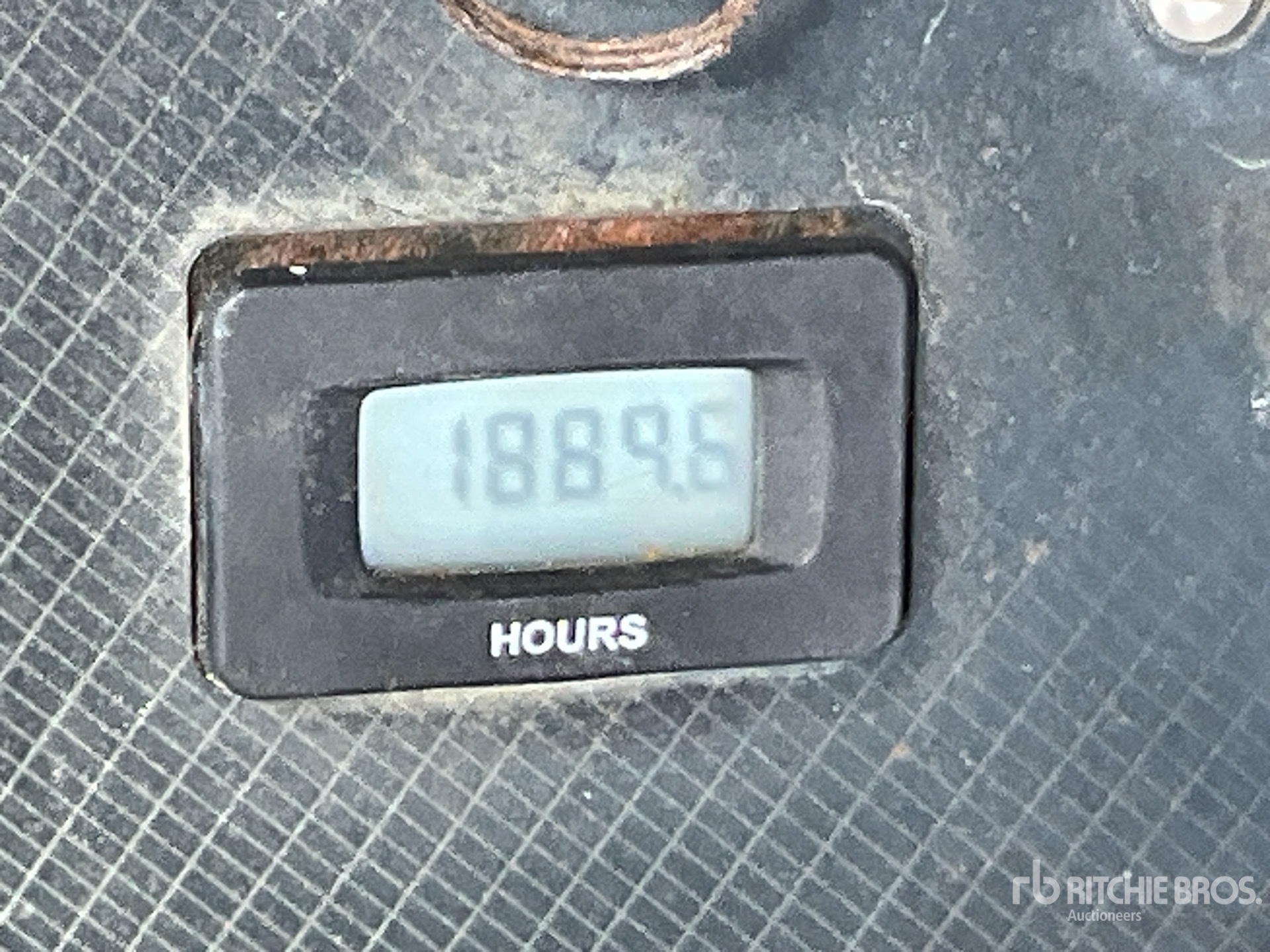 General Appearance with Hour Meter / Odometer