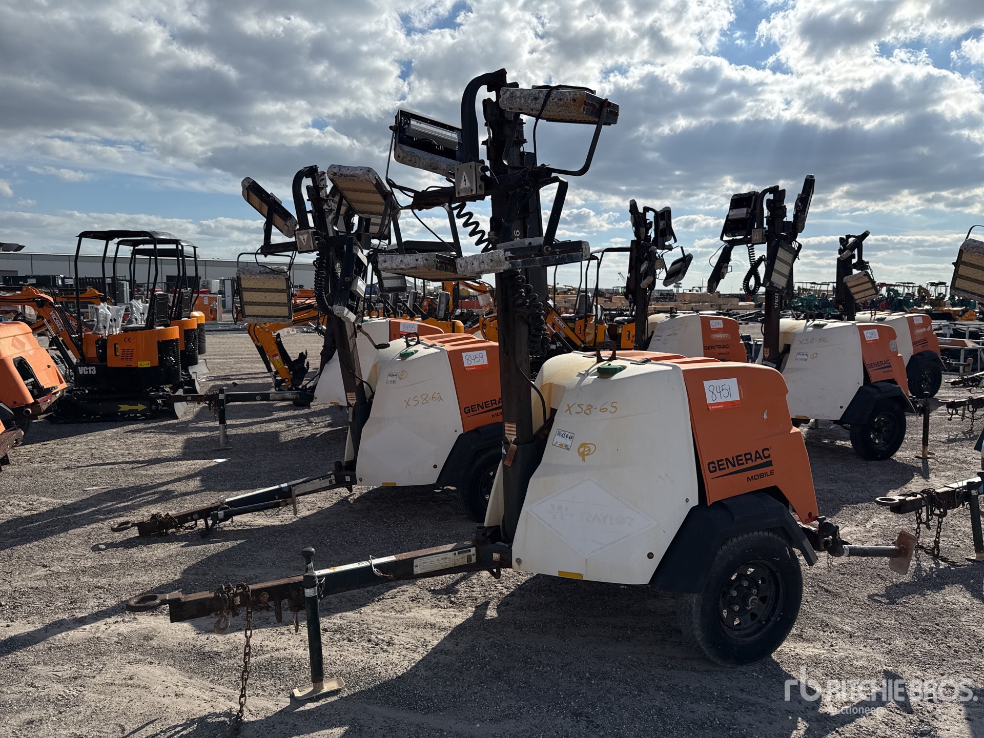 General Appearance with Featured Photo