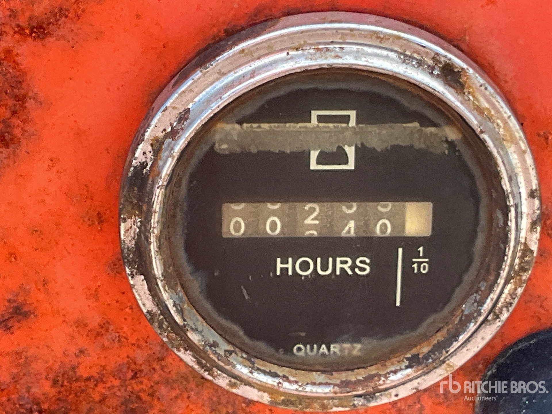 General Appearance with Hour Meter / Odometer
