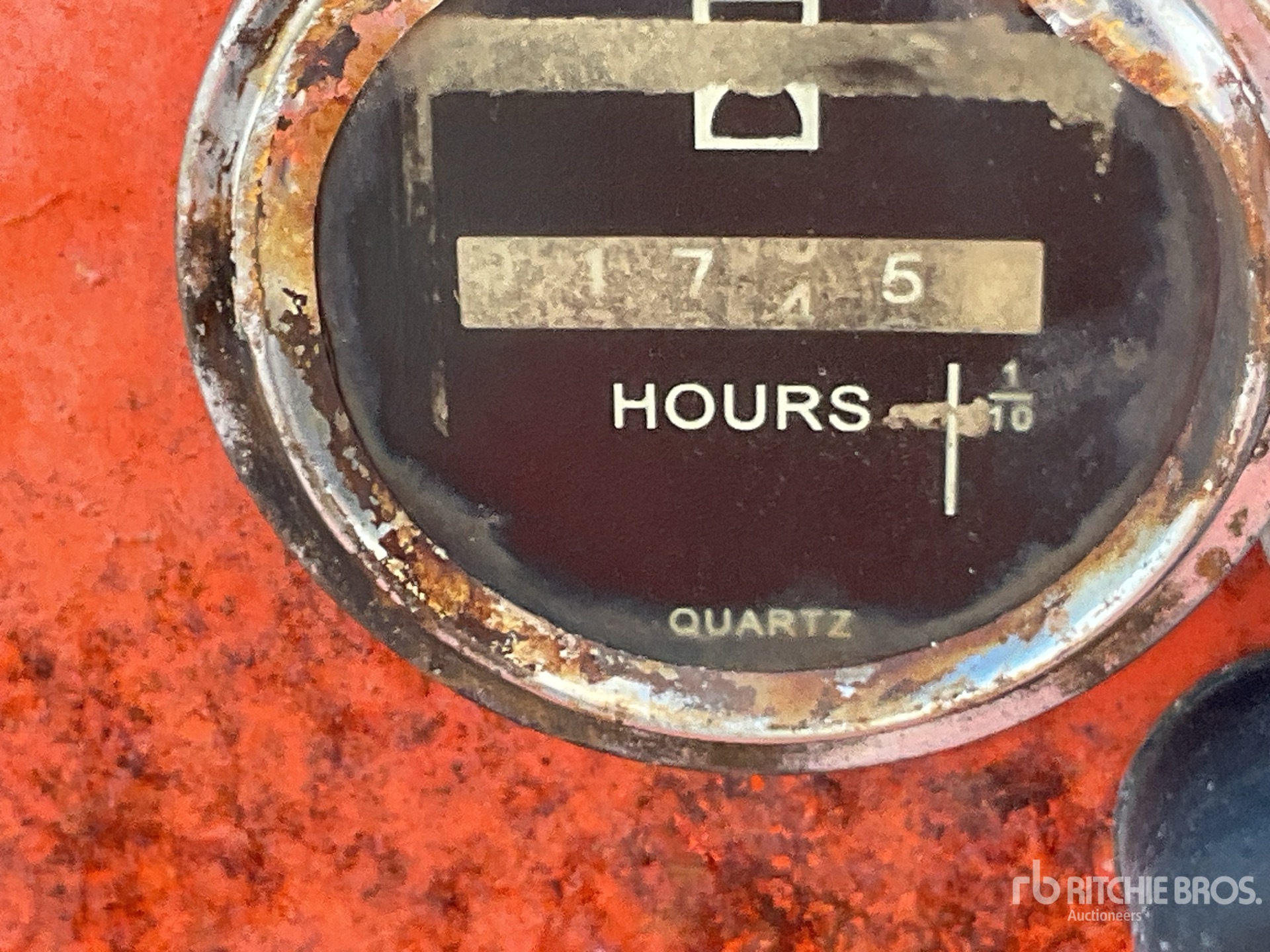 General Appearance with Hour Meter / Odometer