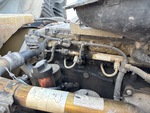 4 Engine with Oil Leaks
