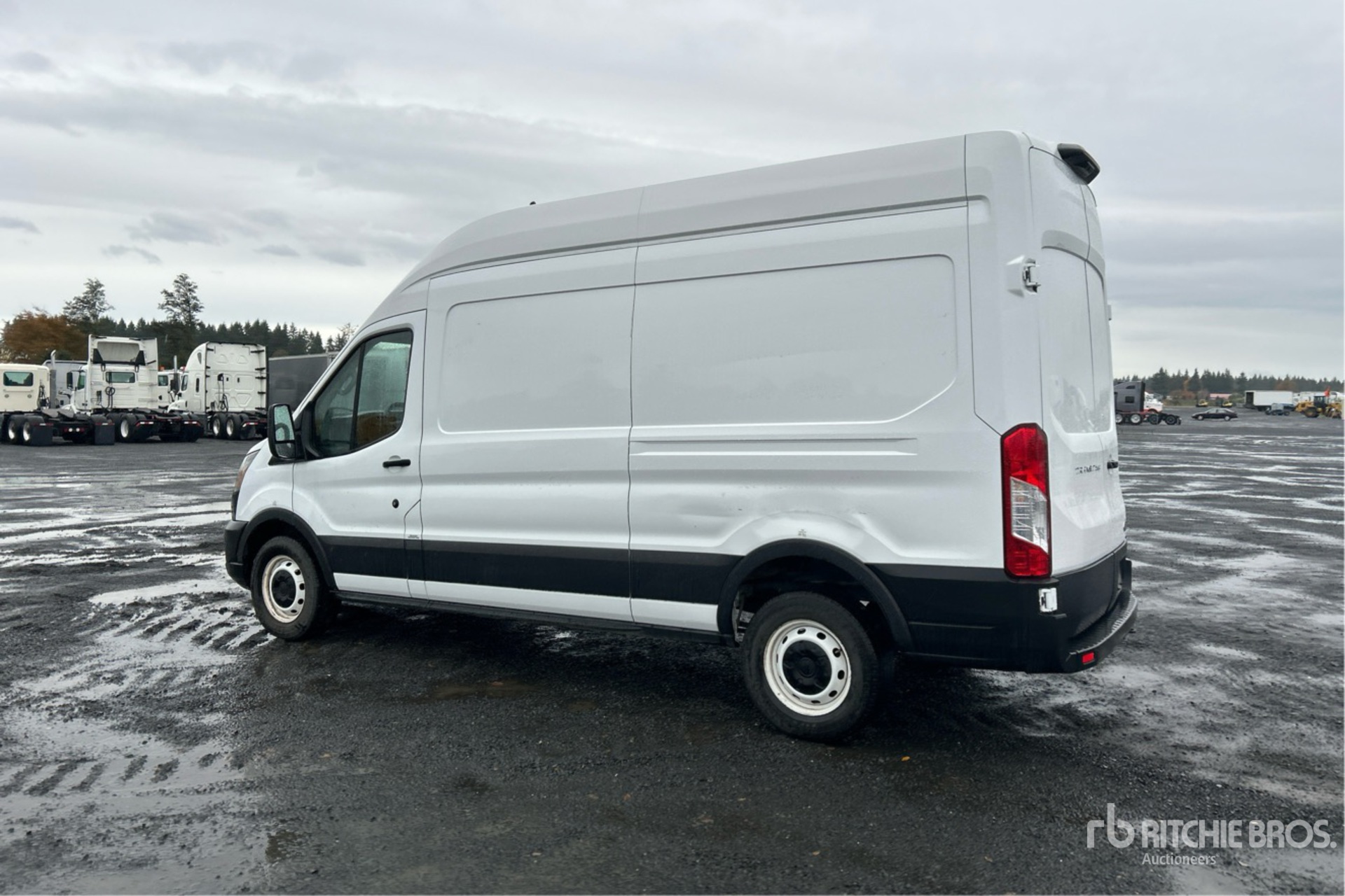 General Appearance with Picture, Left Rear Corner