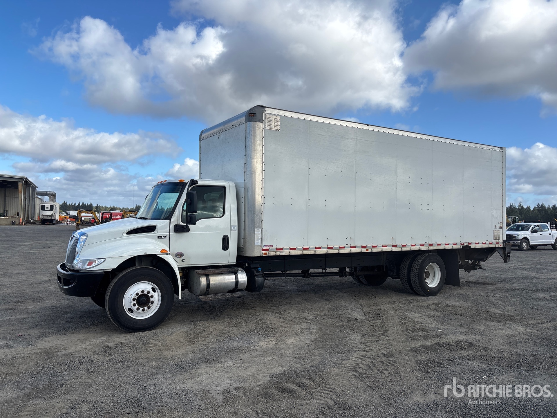 General Appearance with Featured Photo