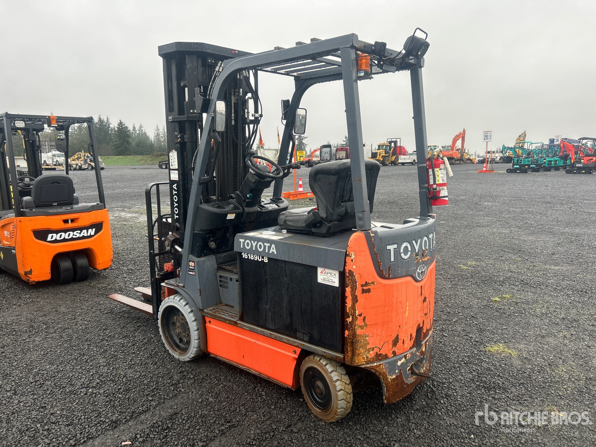 General Appearance with Picture, Left Rear Corner