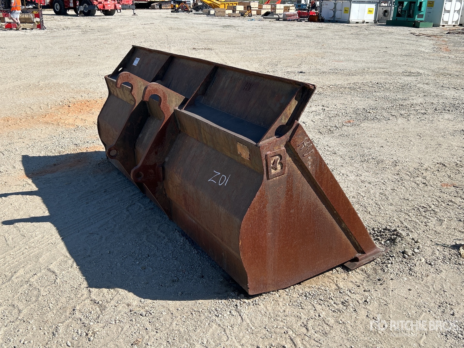 General Appearance with Picture, Right Rear Corner