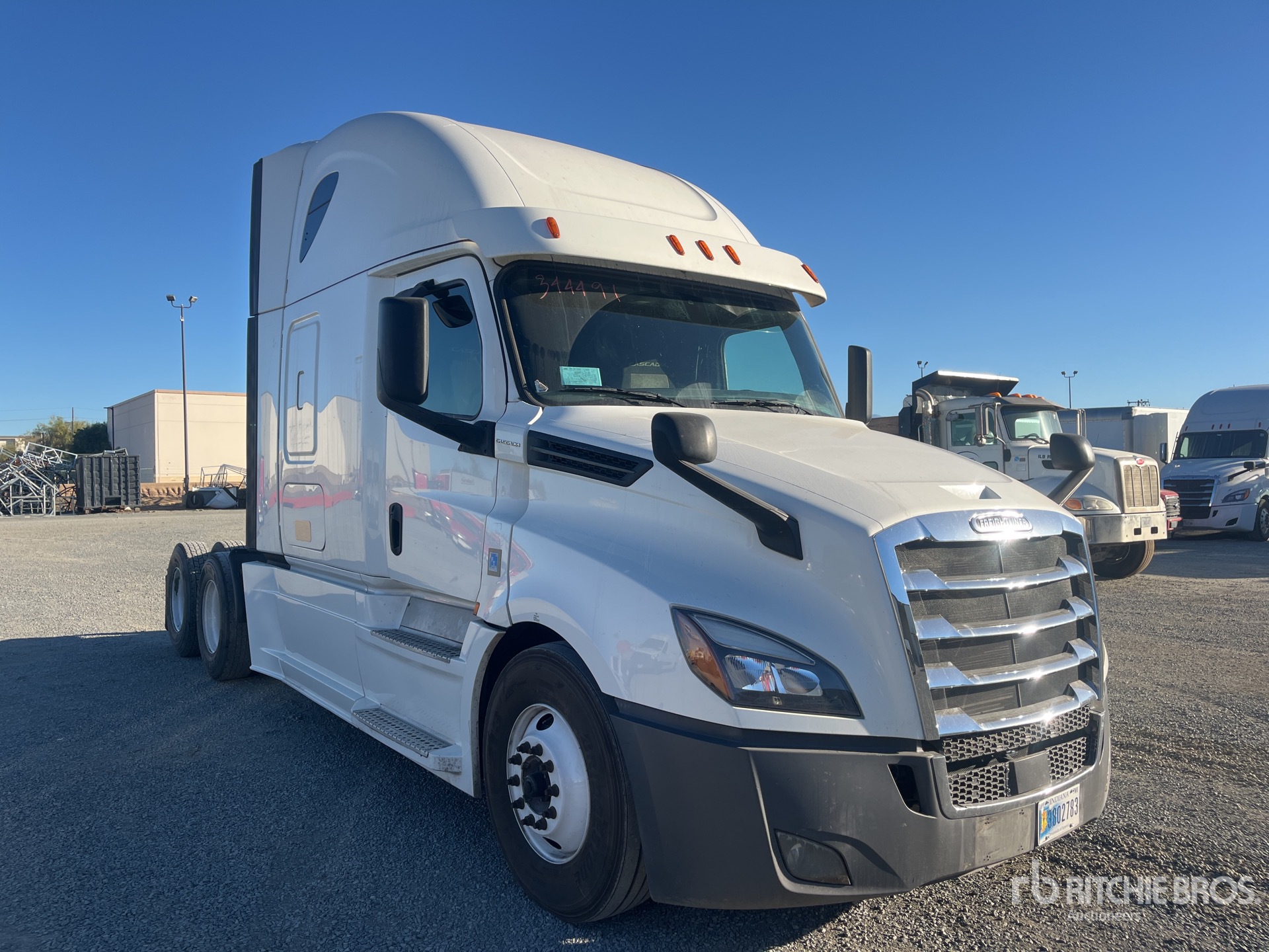 General Appearance with Foto, angolo anteriore destro