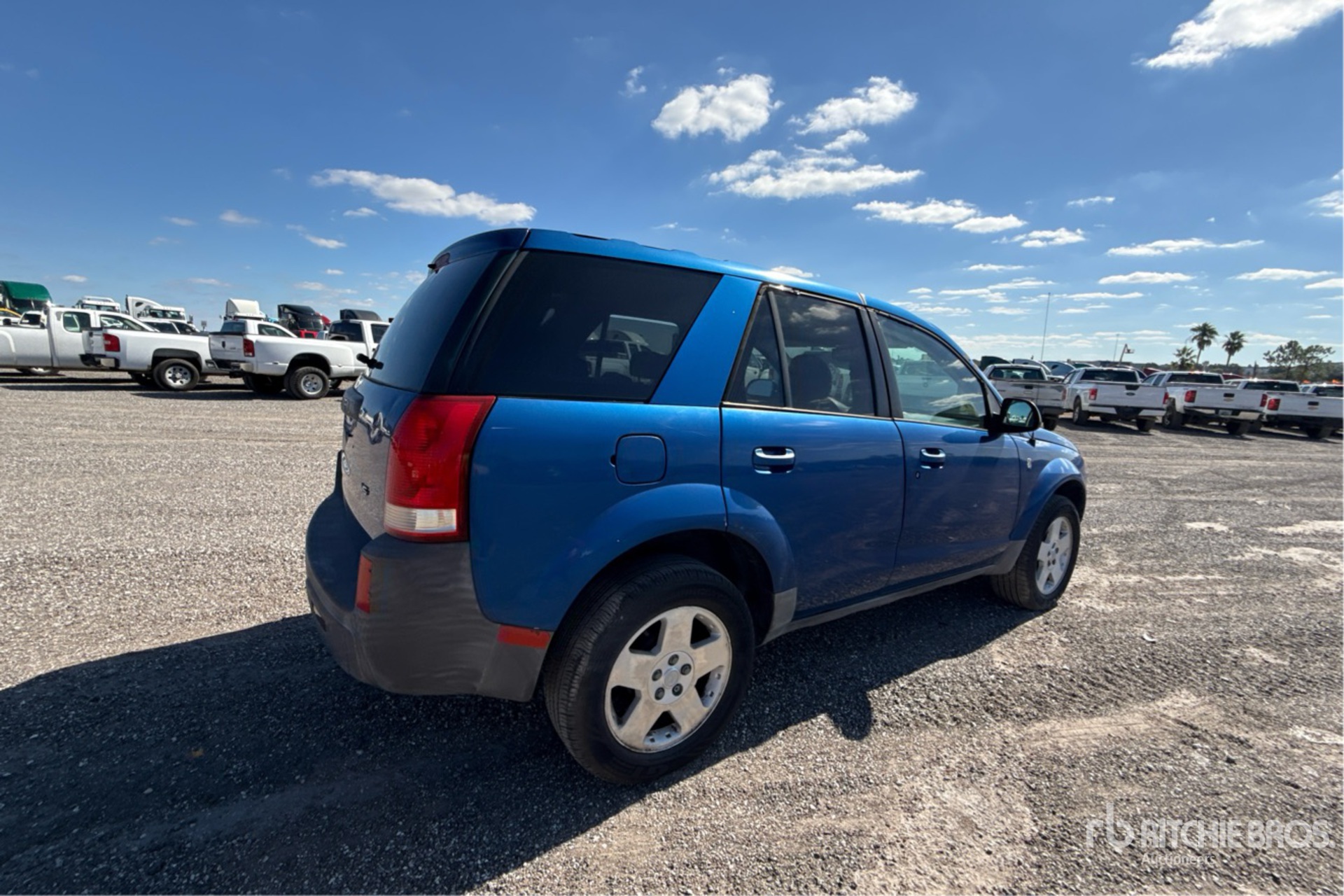 General Appearance with Foto, angolo anteriore sinistro