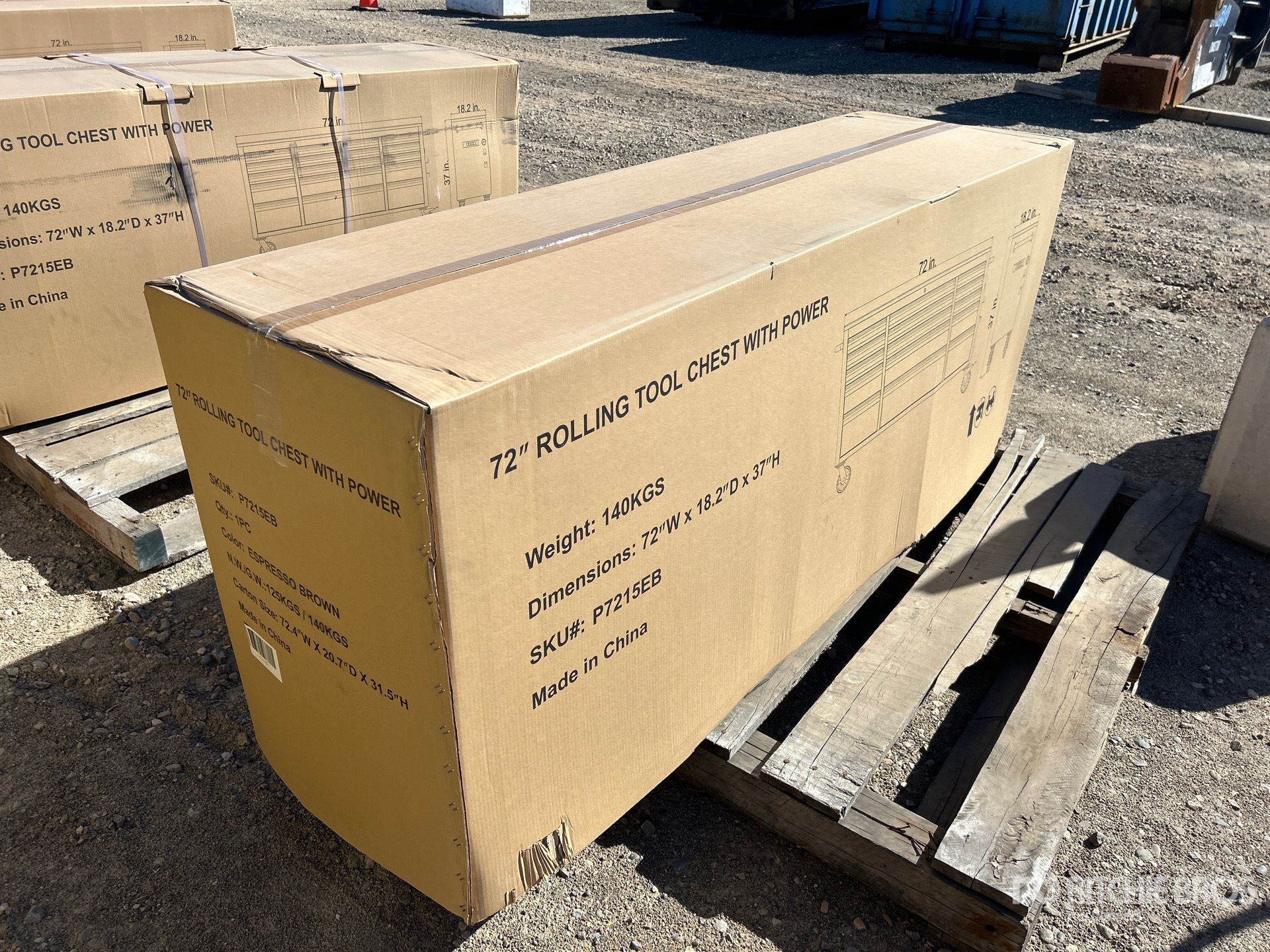 General Appearance with Picture, Left Rear Corner