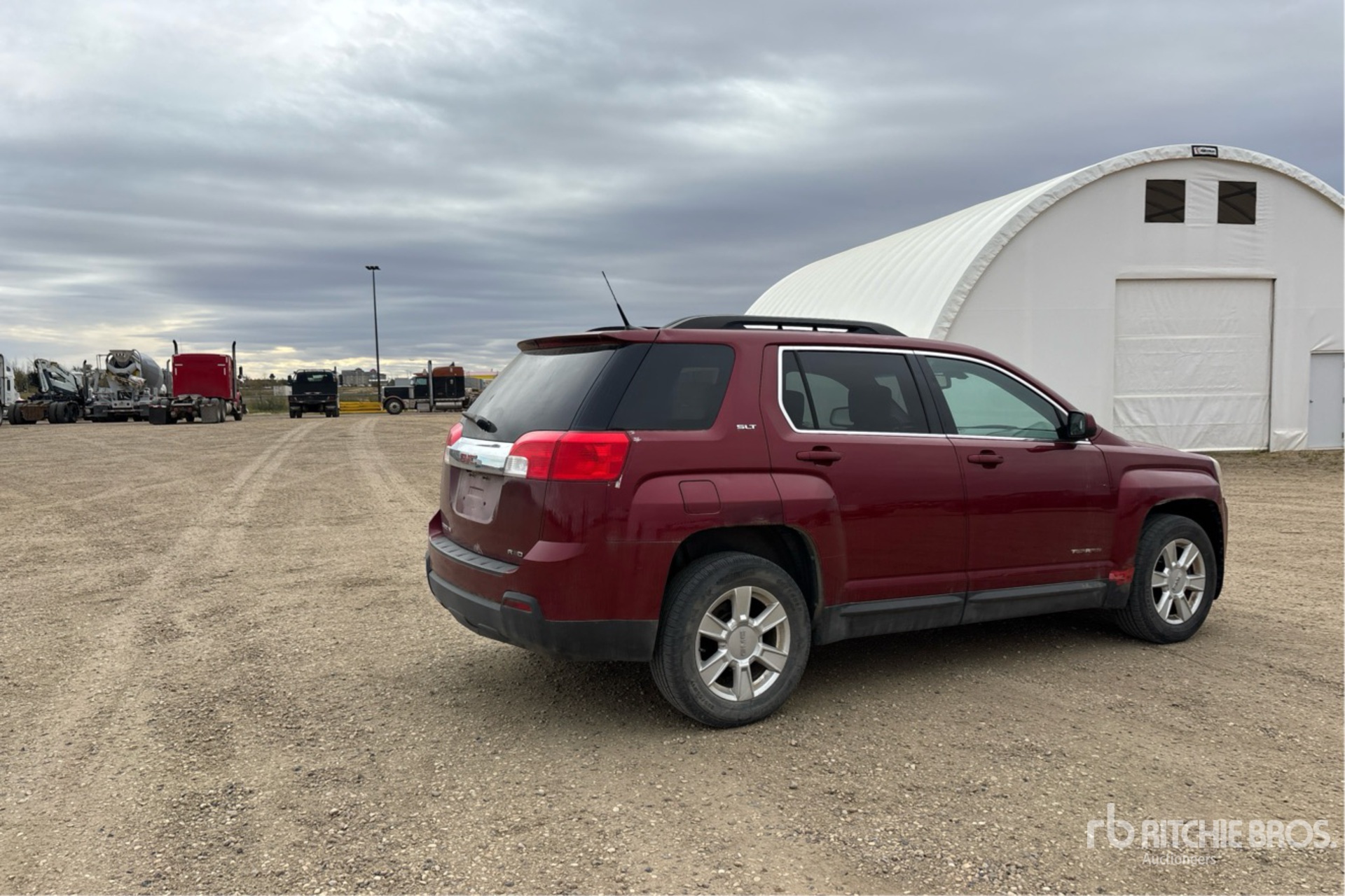 General Appearance with Picture, Right Rear Corner