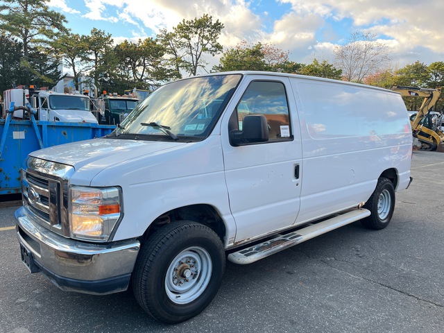 2013 Ford E-250 Cargo Van